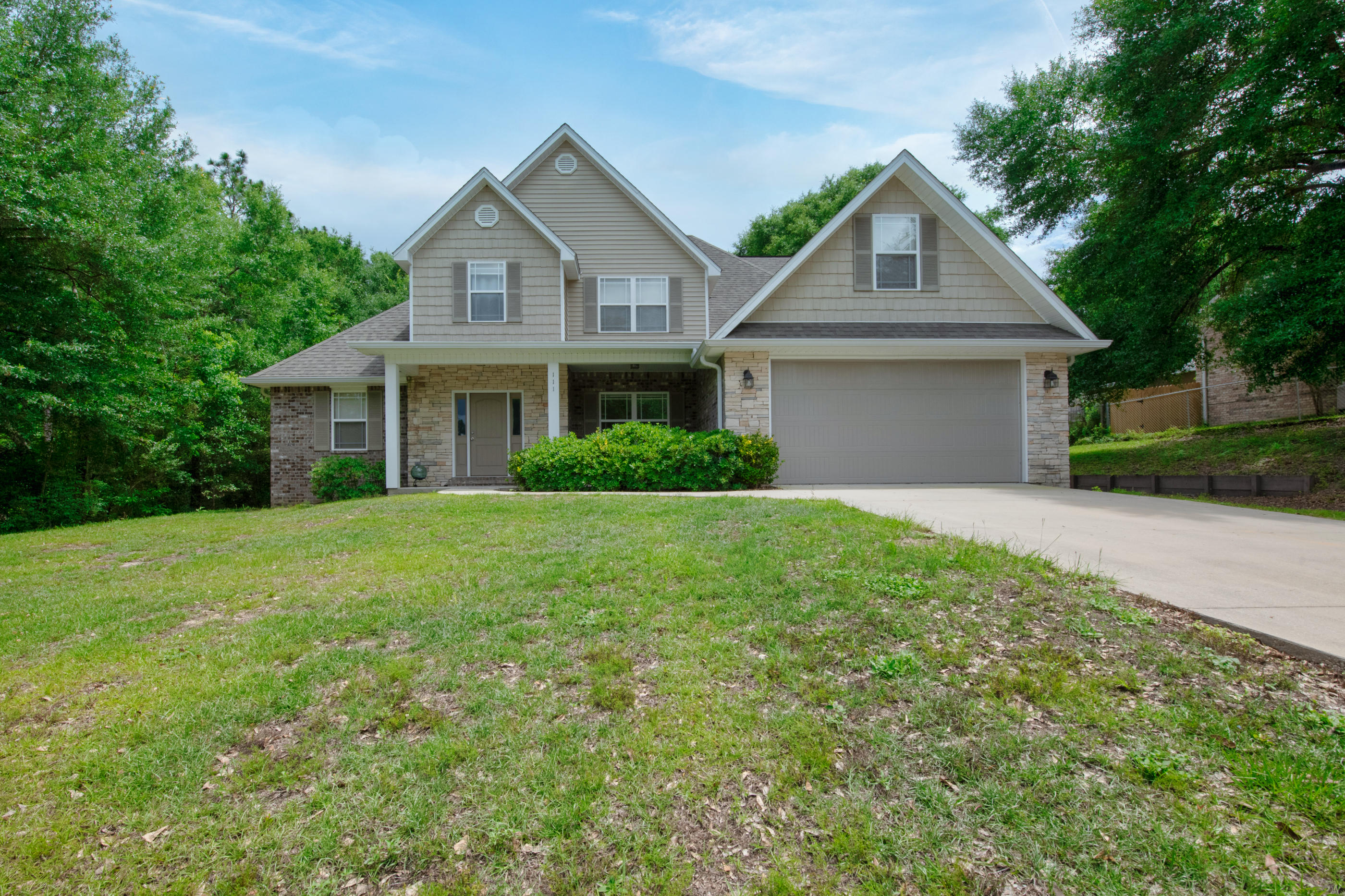 FOXWOOD ESTATES 1 - Residential