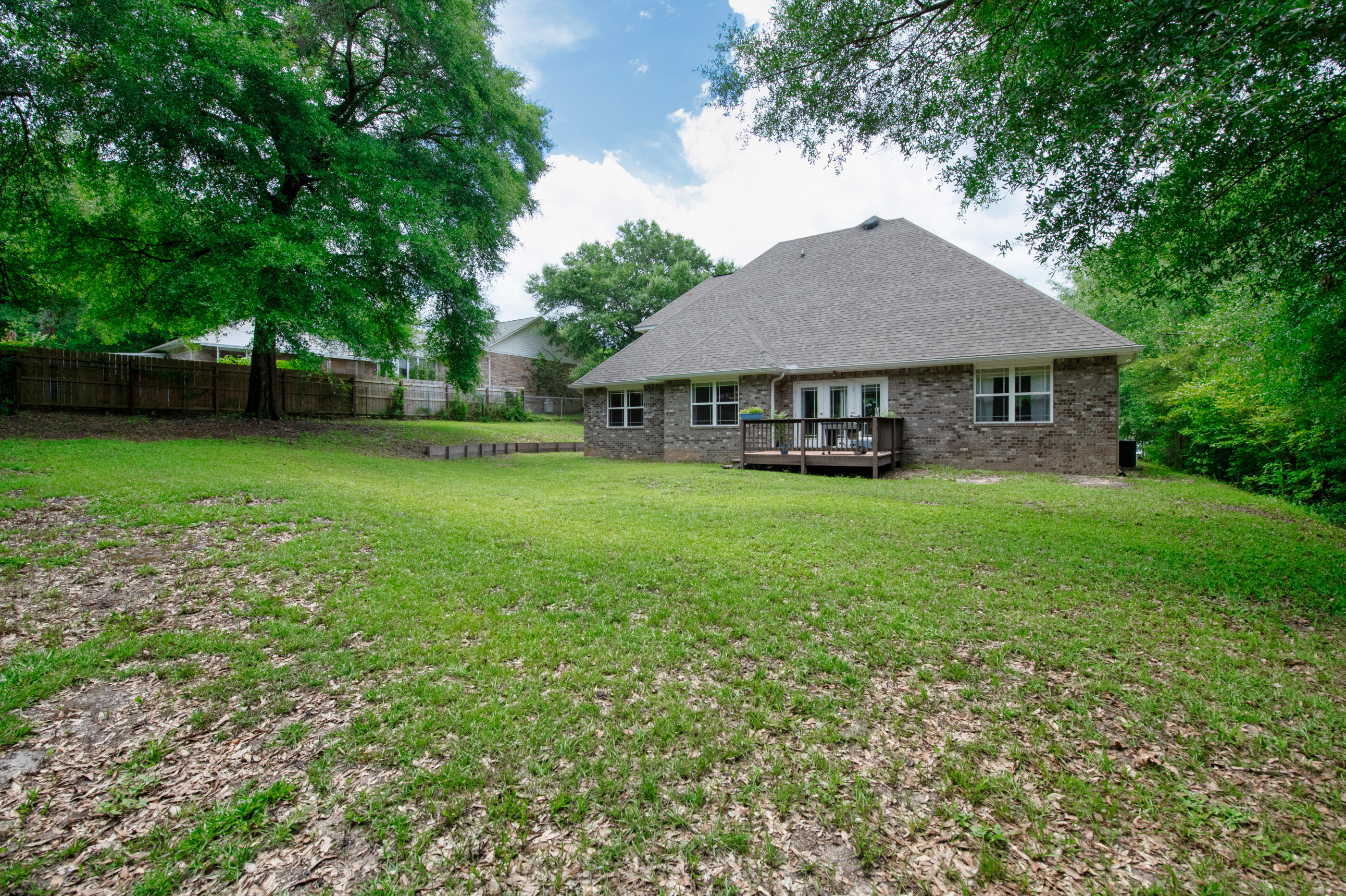 FOXWOOD ESTATES 1 - Residential