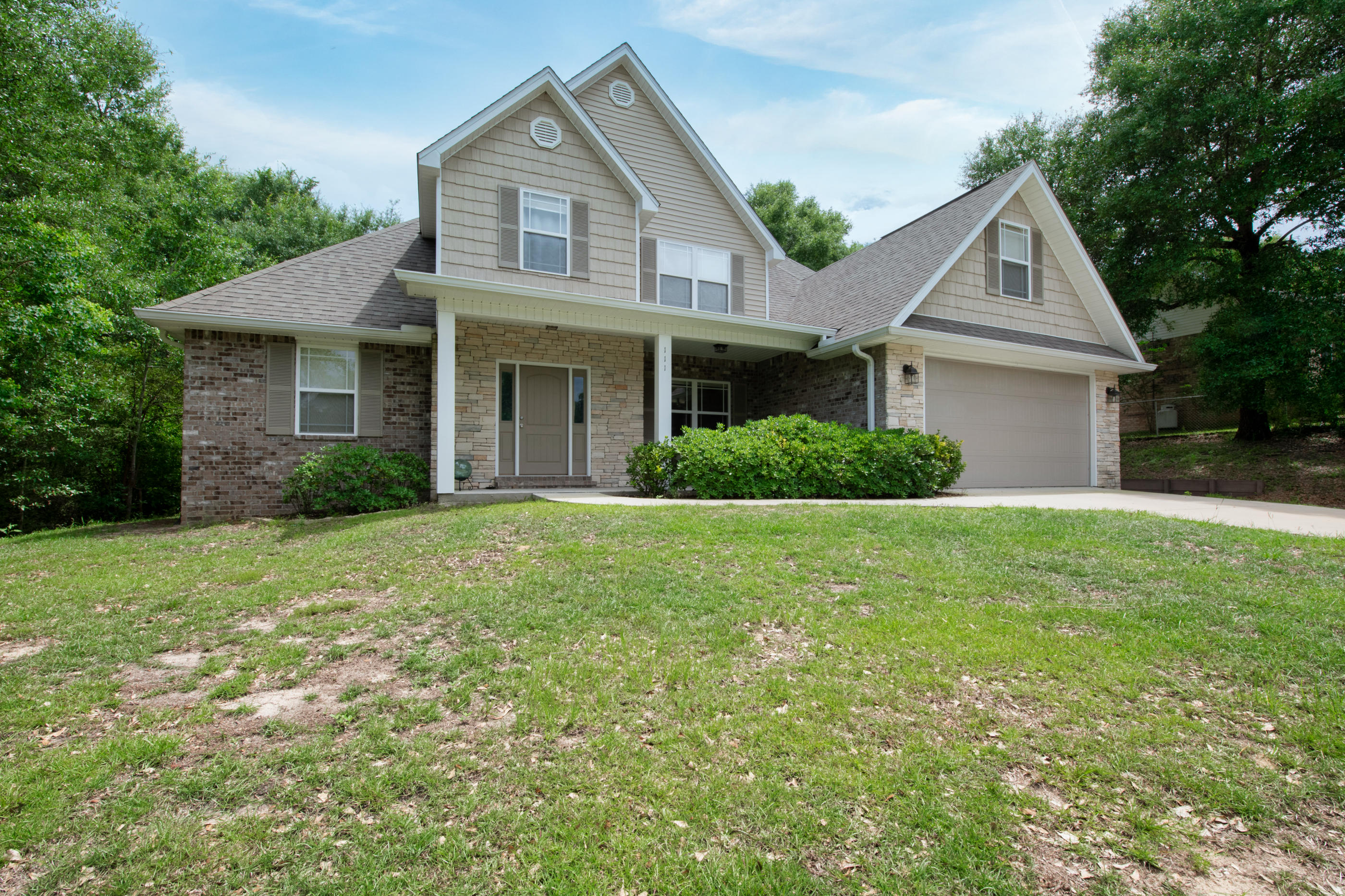 FOXWOOD ESTATES 1 - Residential