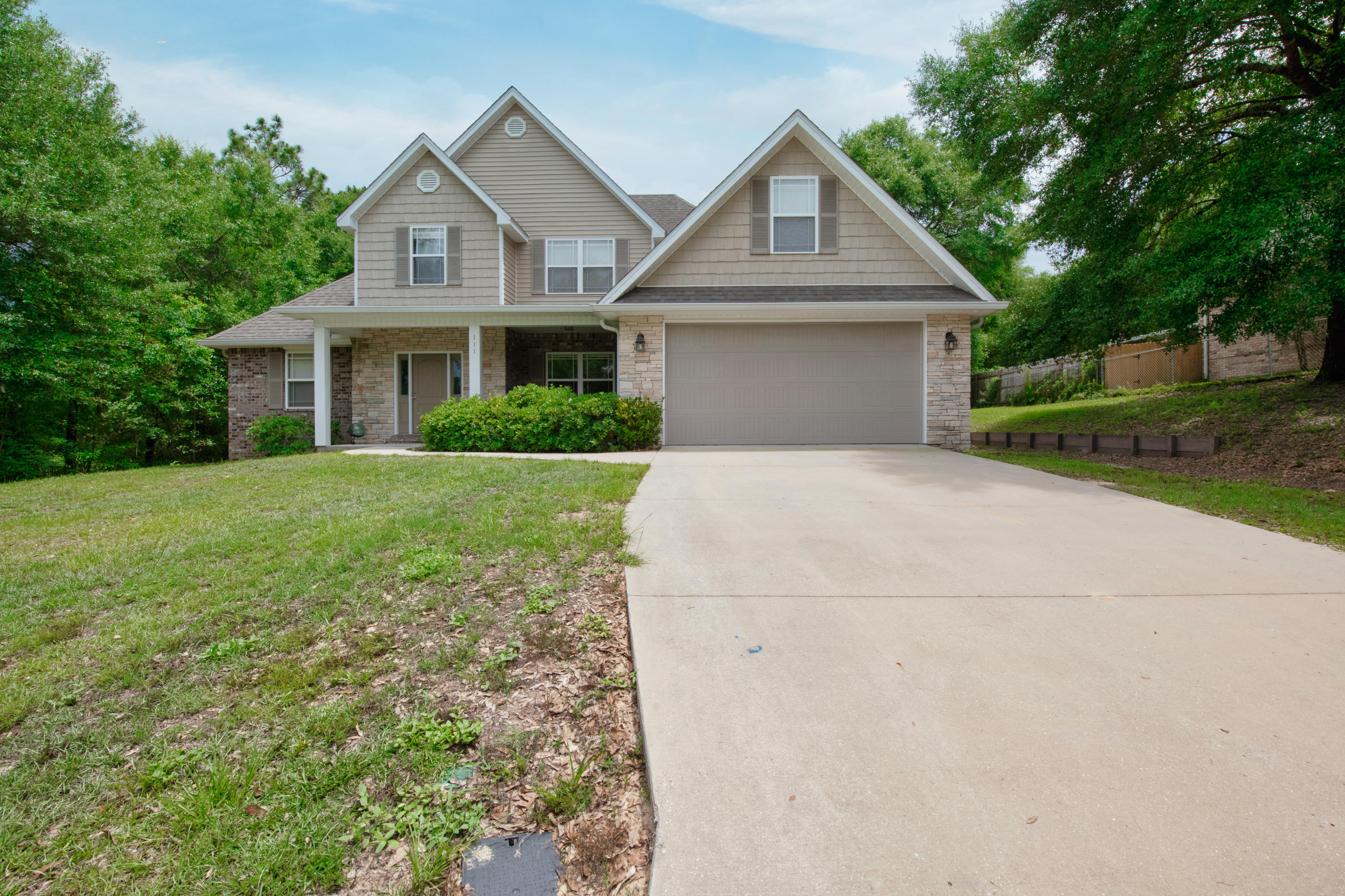 FOXWOOD ESTATES 1 - Residential