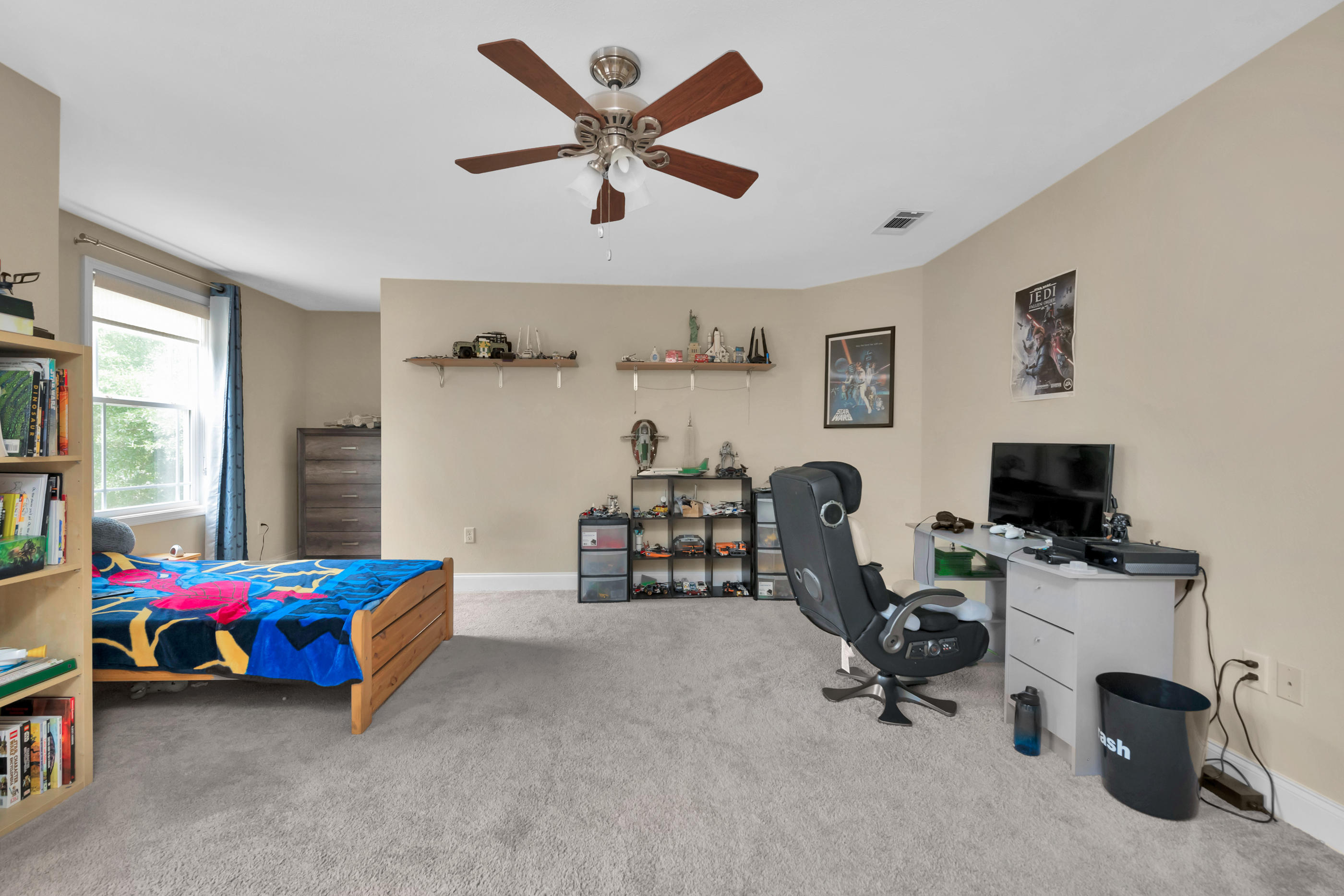 FOXWOOD ESTATES 1 - Residential