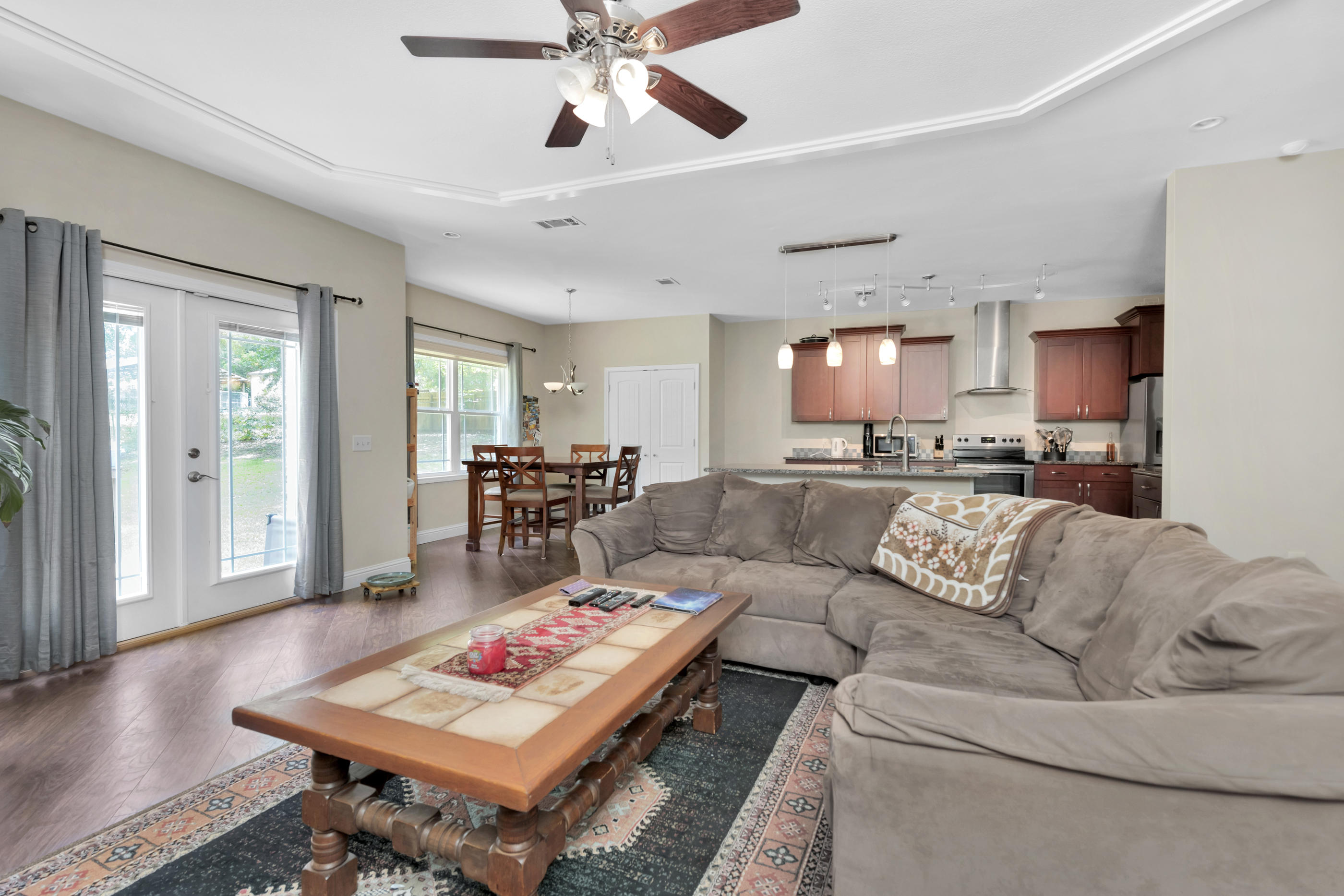 FOXWOOD ESTATES 1 - Residential