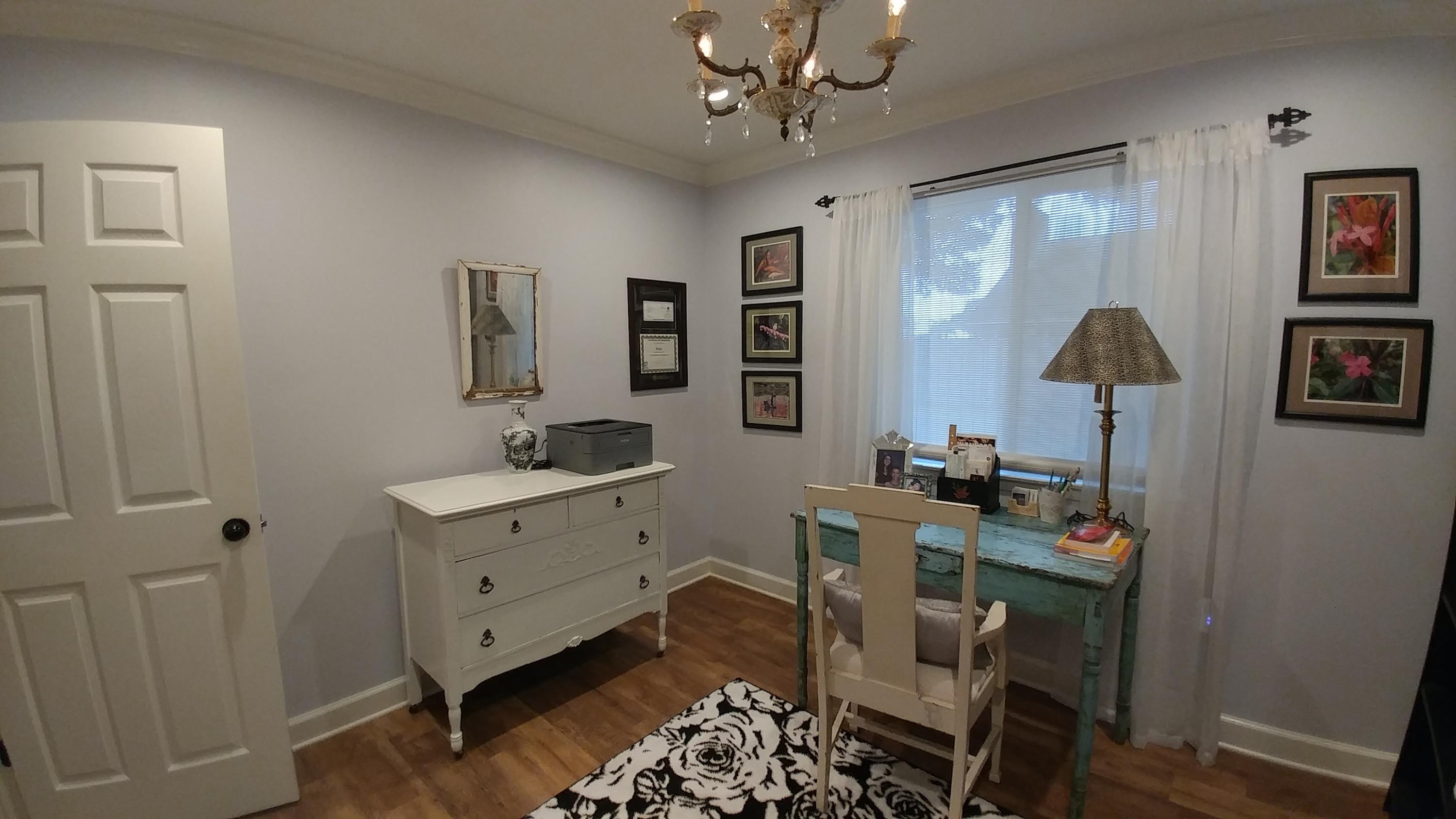 SUNSET STRIP - Residential