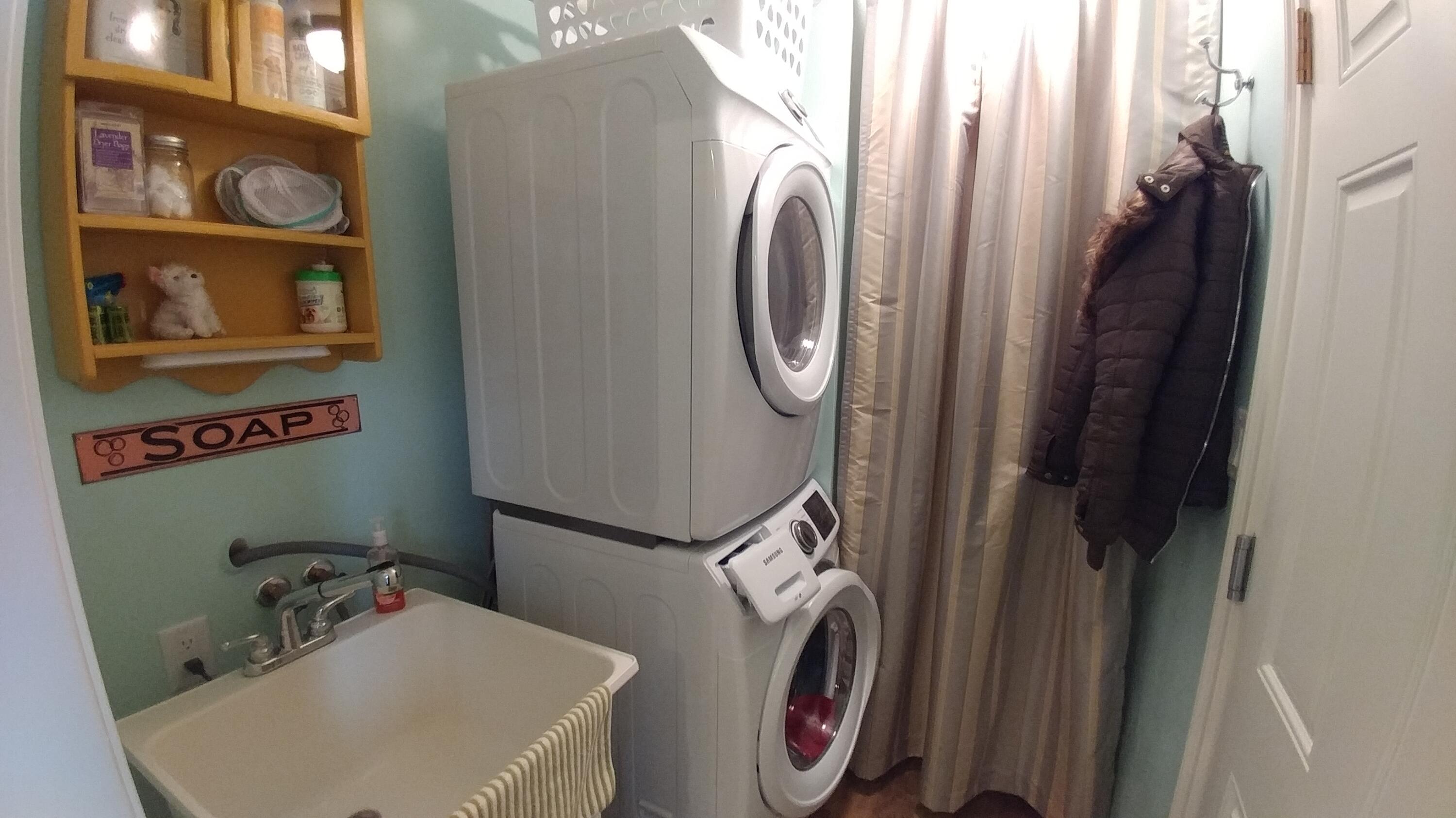 SUNSET STRIP - Residential