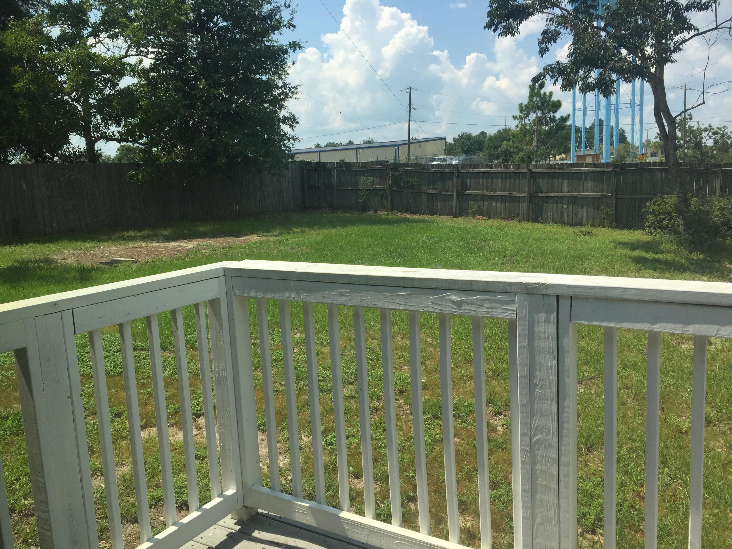 COUNTRYVIEW ESTATES 1ST ADDN - Residential Lease