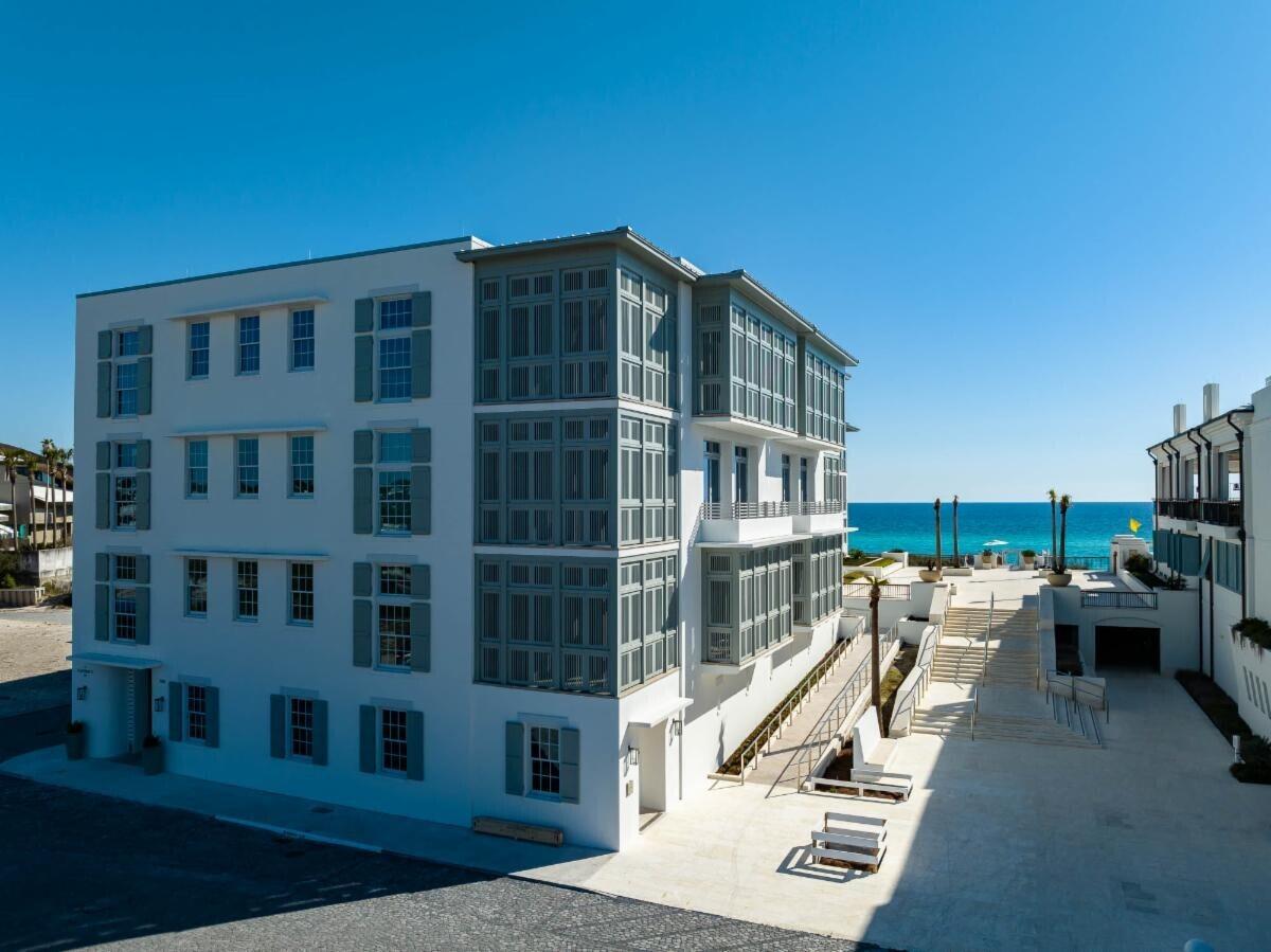 ALYS BEACH - Residential