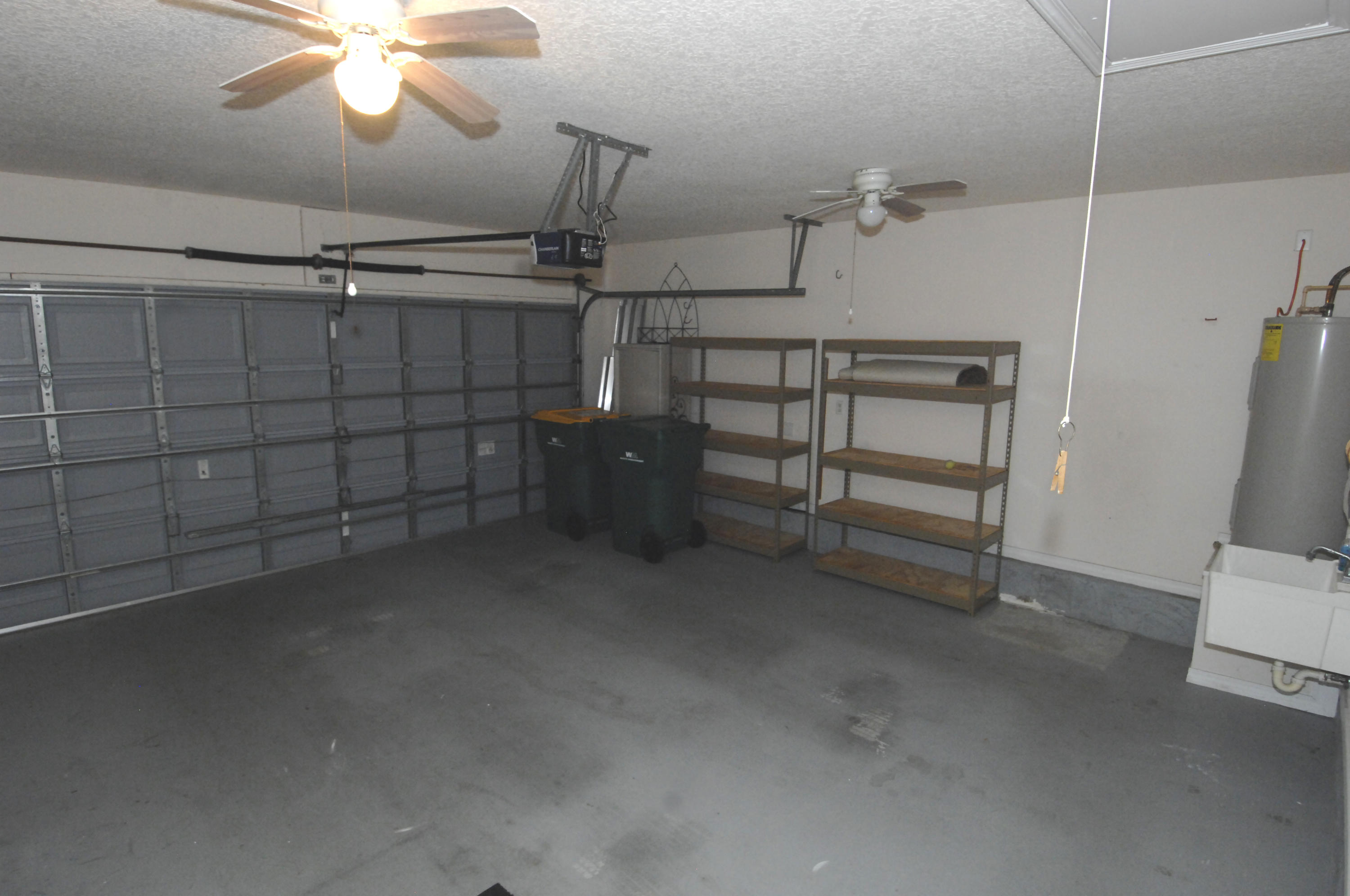 EMERALD LAKES PH 1 - Residential