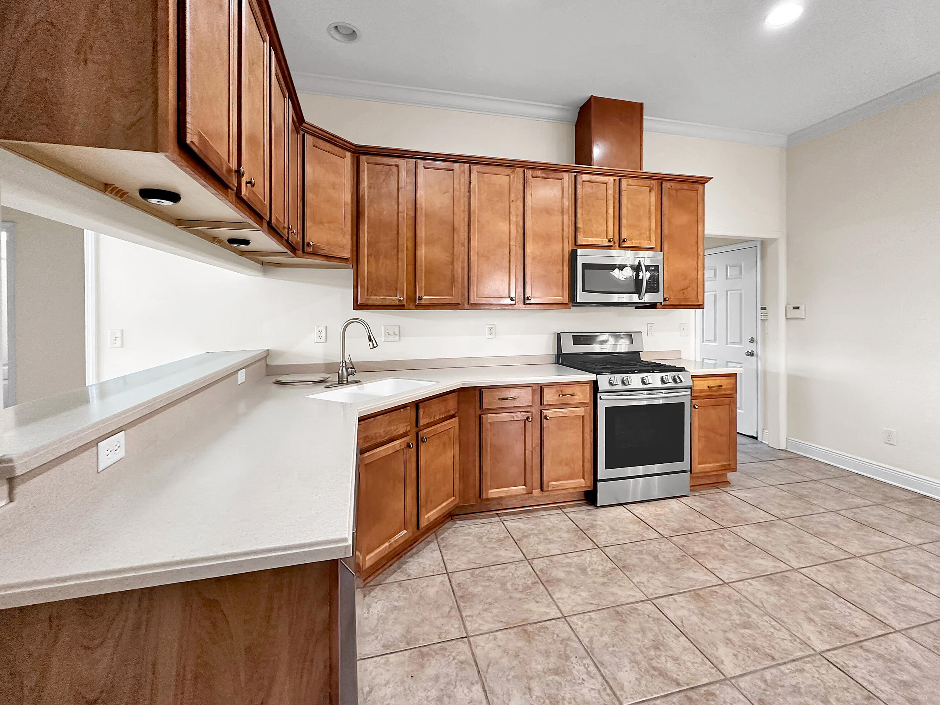 NEWPORT S/D - Residential