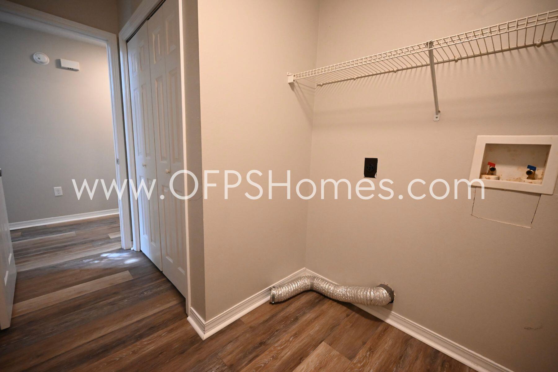 WATREE GARDENS - Residential Lease