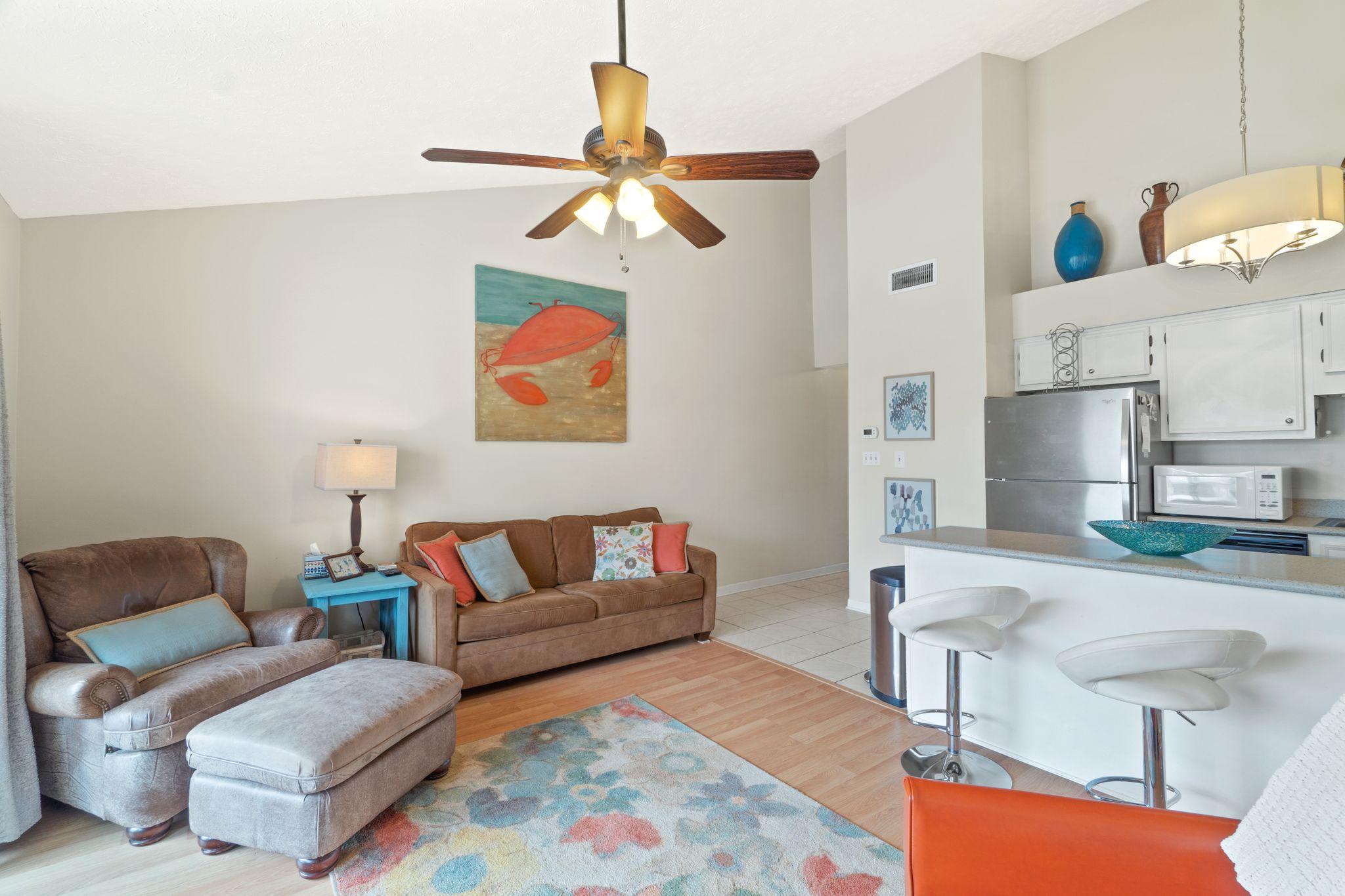 BEACONS CONDO THE - Residential