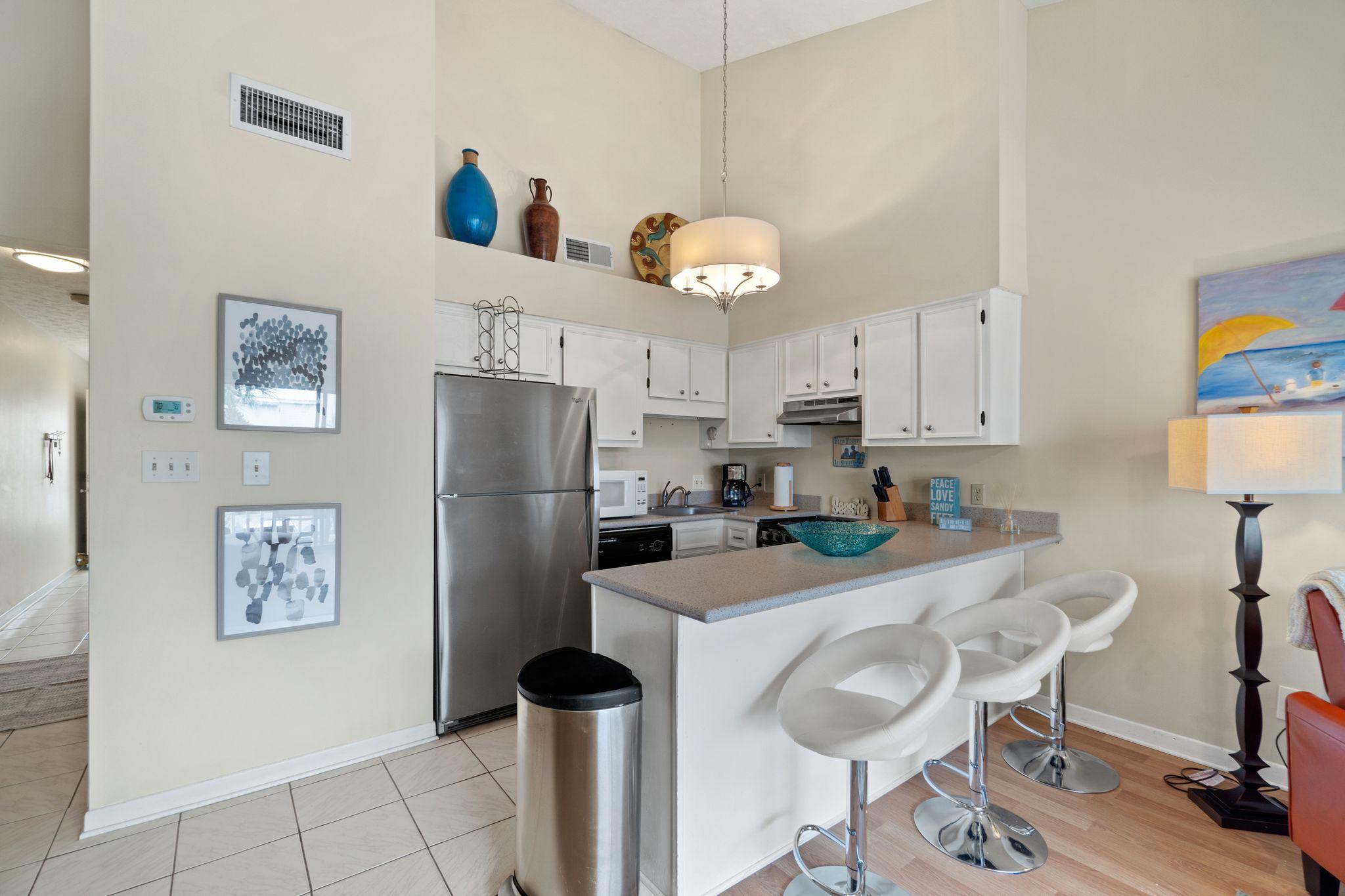 BEACONS CONDO THE - Residential