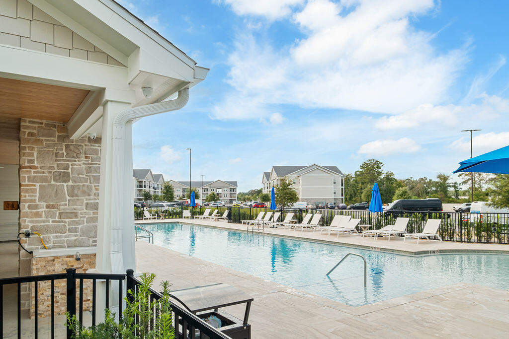 RIVERWALK PH I - Residential