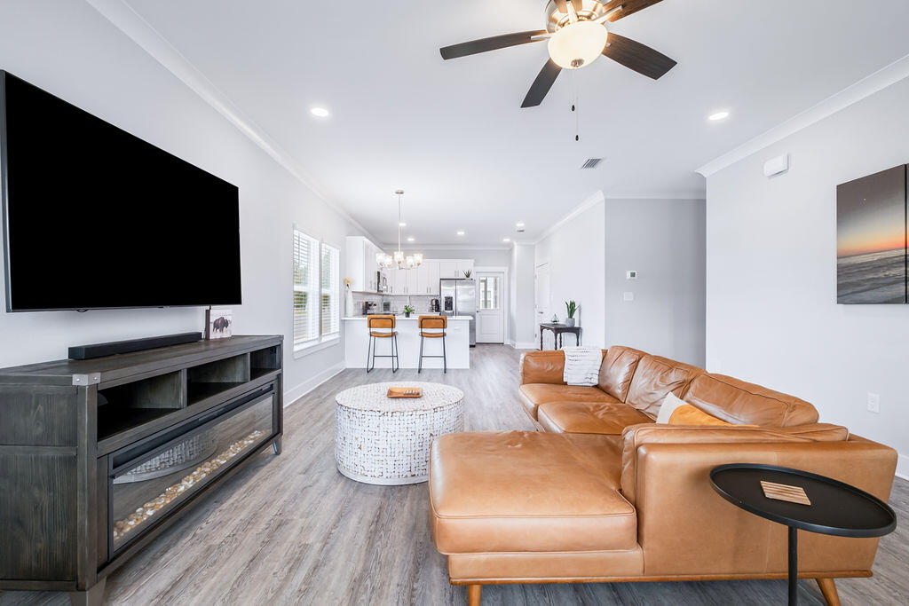 RIVERWALK PH I - Residential