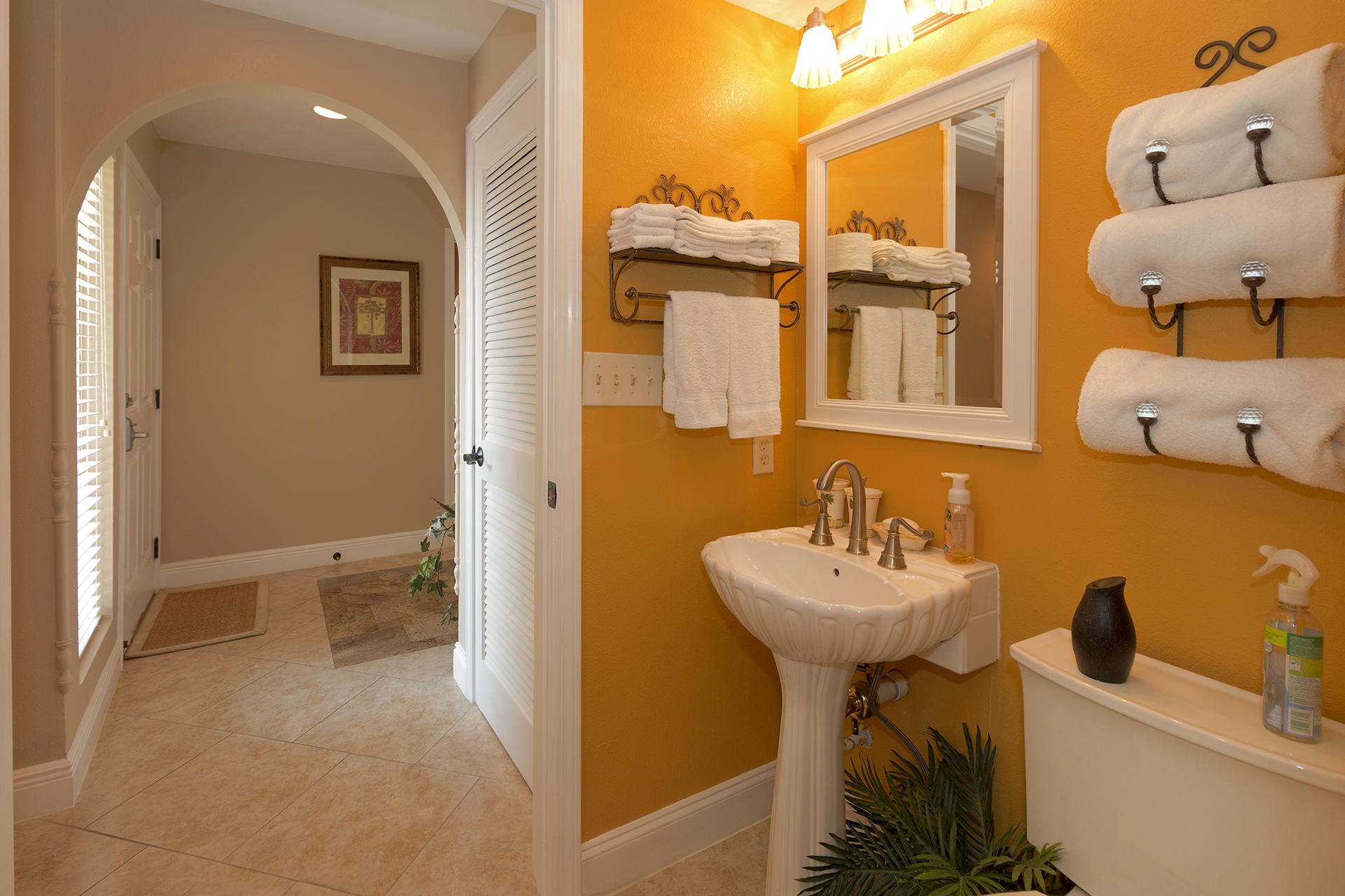 MAINSAIL CONDO PH 2 - Residential