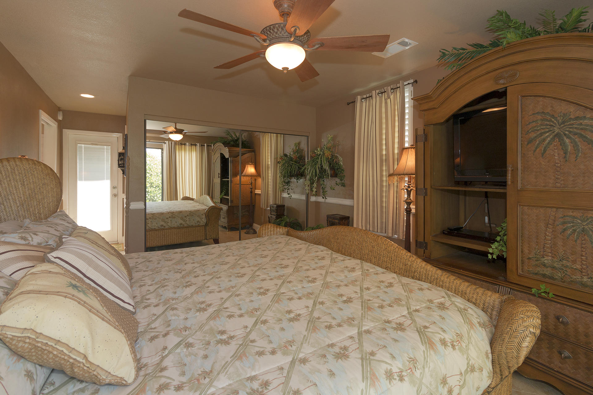 MAINSAIL CONDO PH 2 - Residential