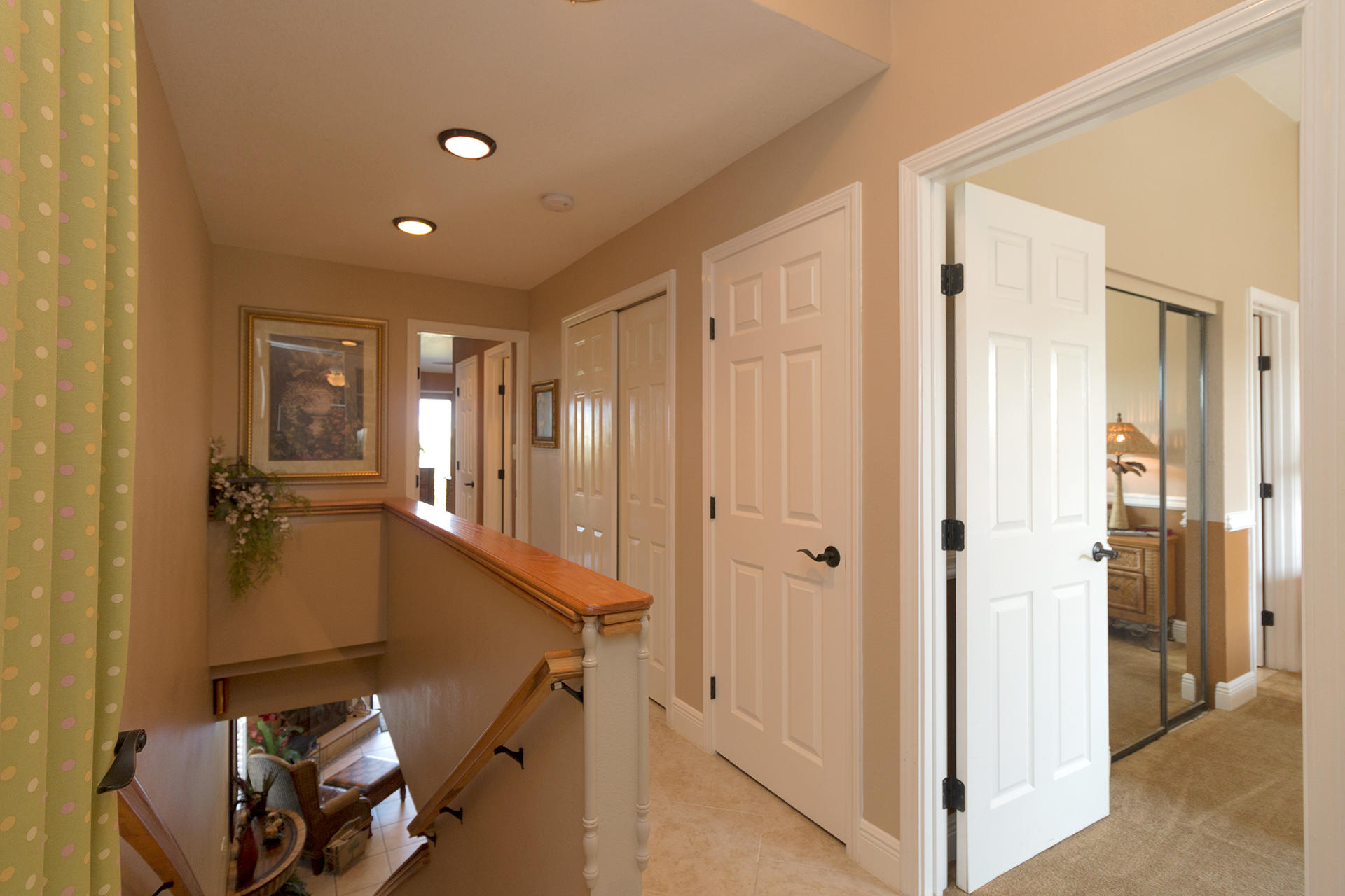 MAINSAIL CONDO PH 2 - Residential