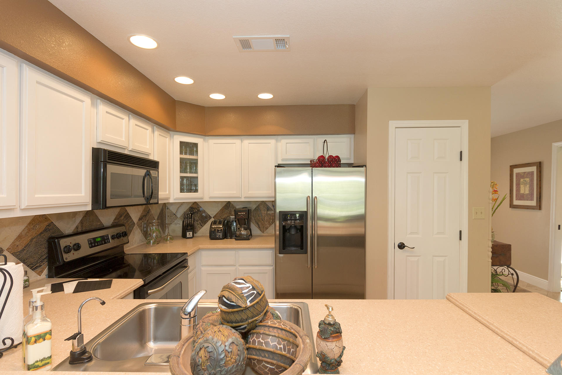 MAINSAIL CONDO PH 2 - Residential