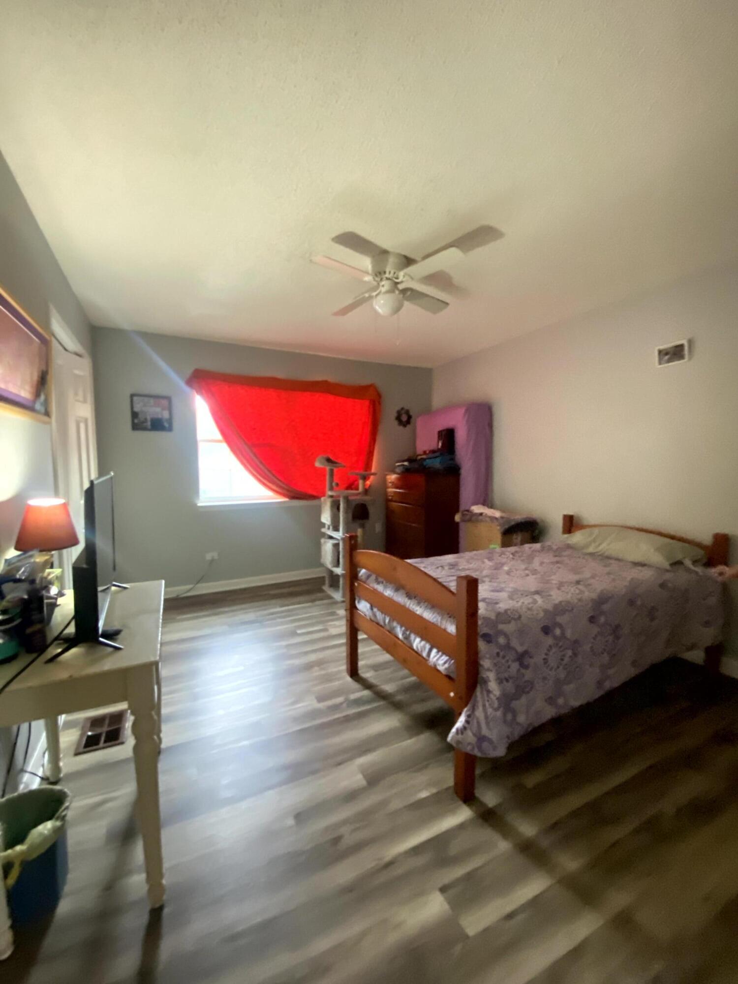 NORTHBROOK - Residential