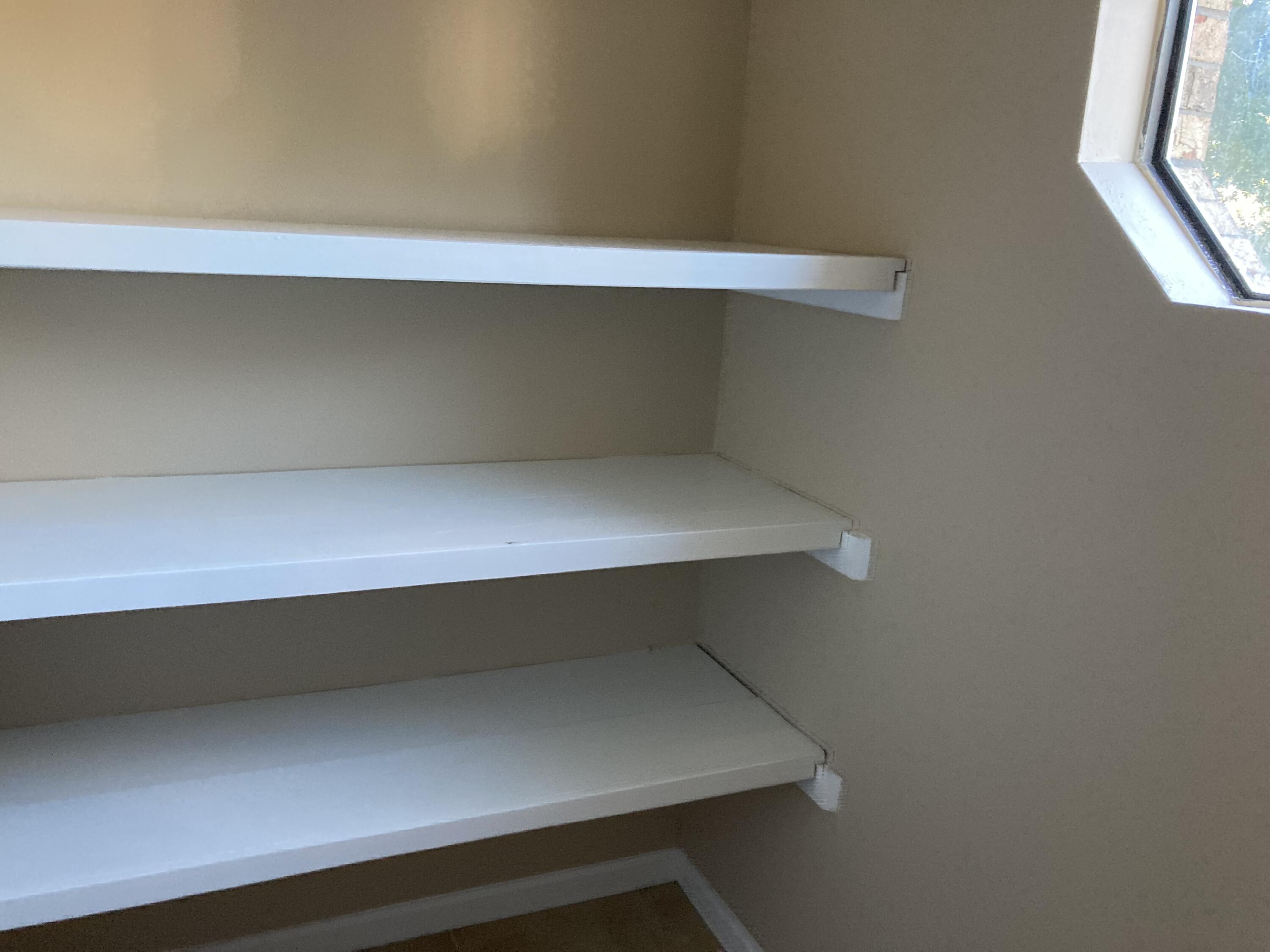 MONTAGE MANOR - Residential