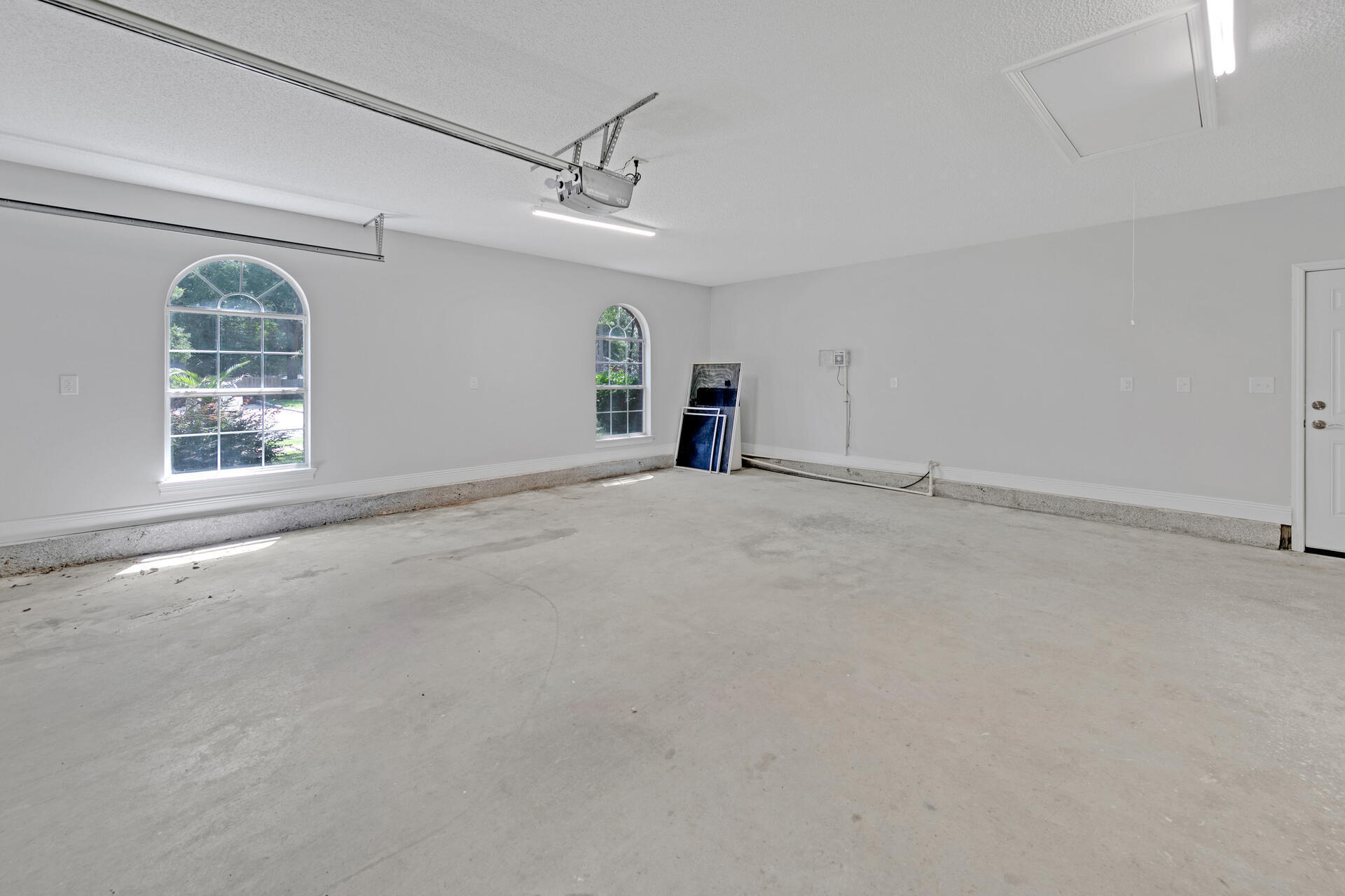 SILVER OAKS PH 1 - Residential