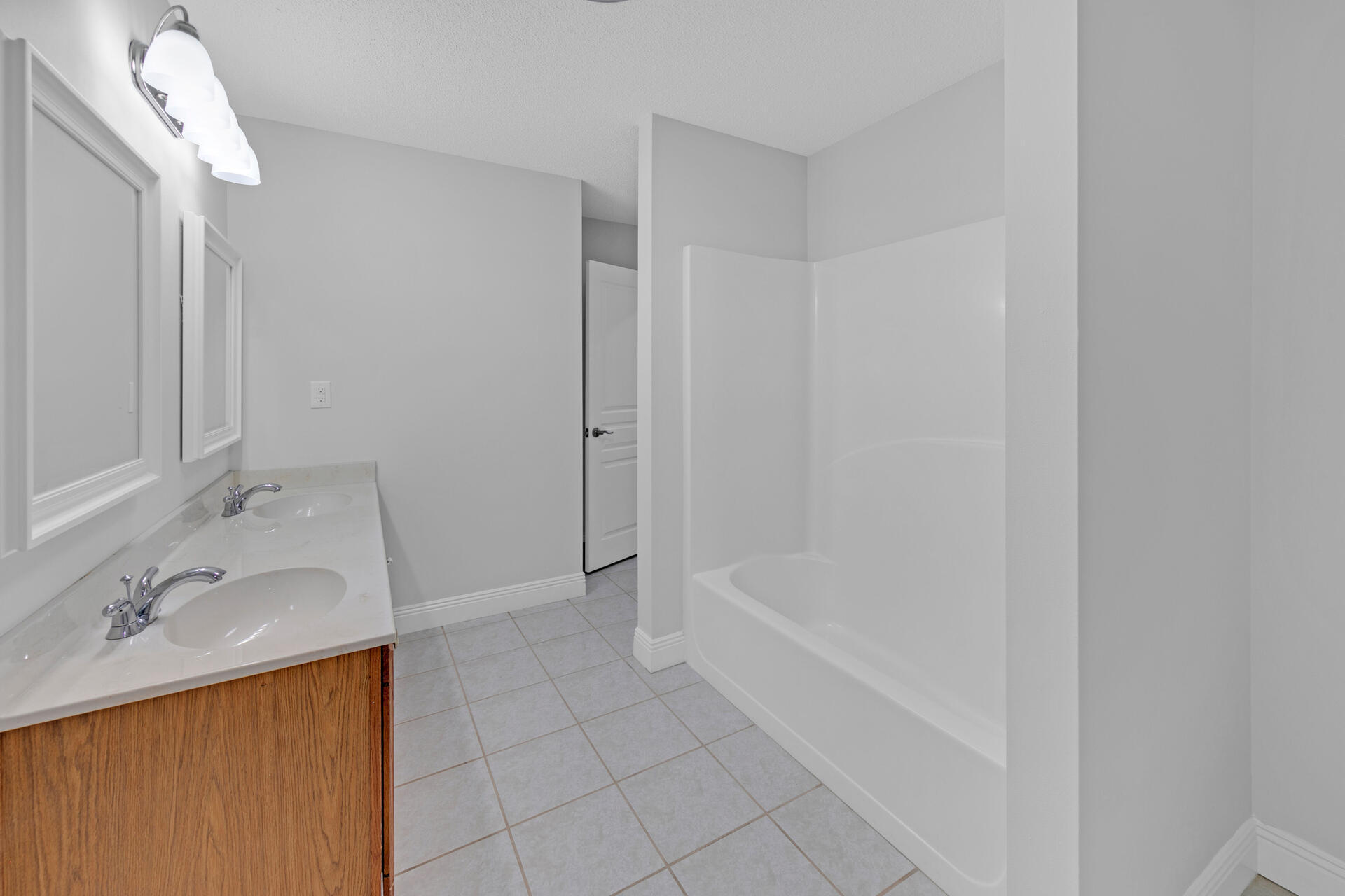 SILVER OAKS PH 1 - Residential