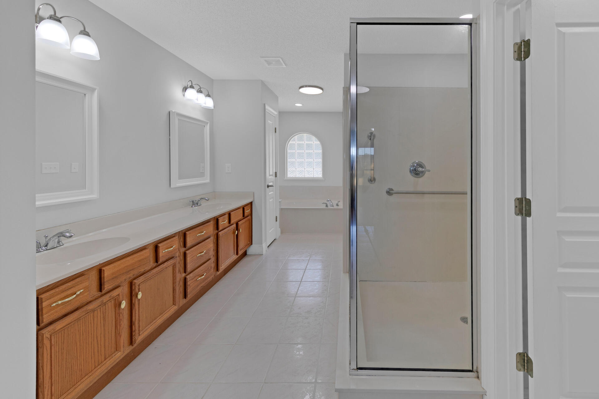 SILVER OAKS PH 1 - Residential