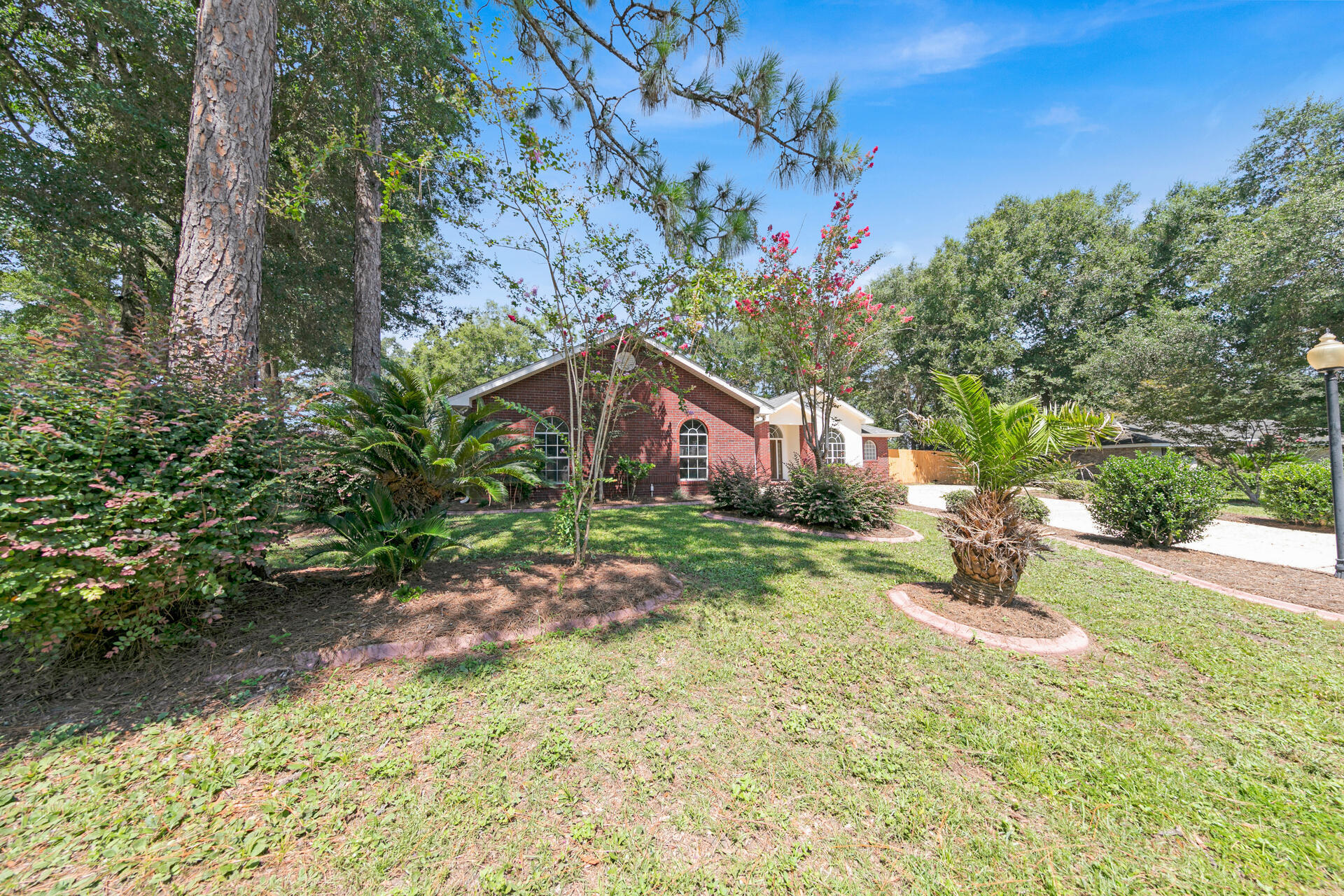 SILVER OAKS PH 1 - Residential