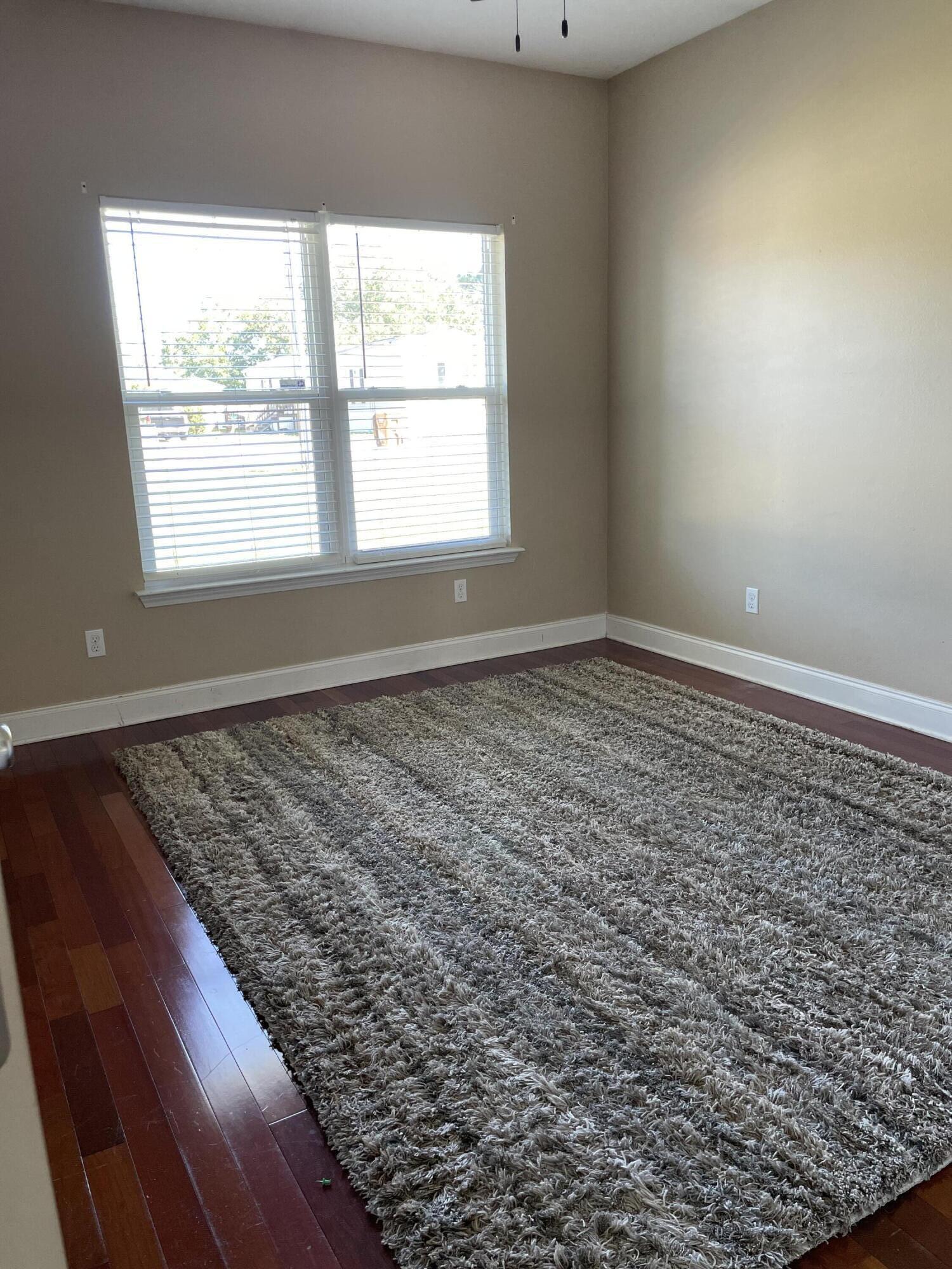 CRESCENT SHORES - Residential Lease