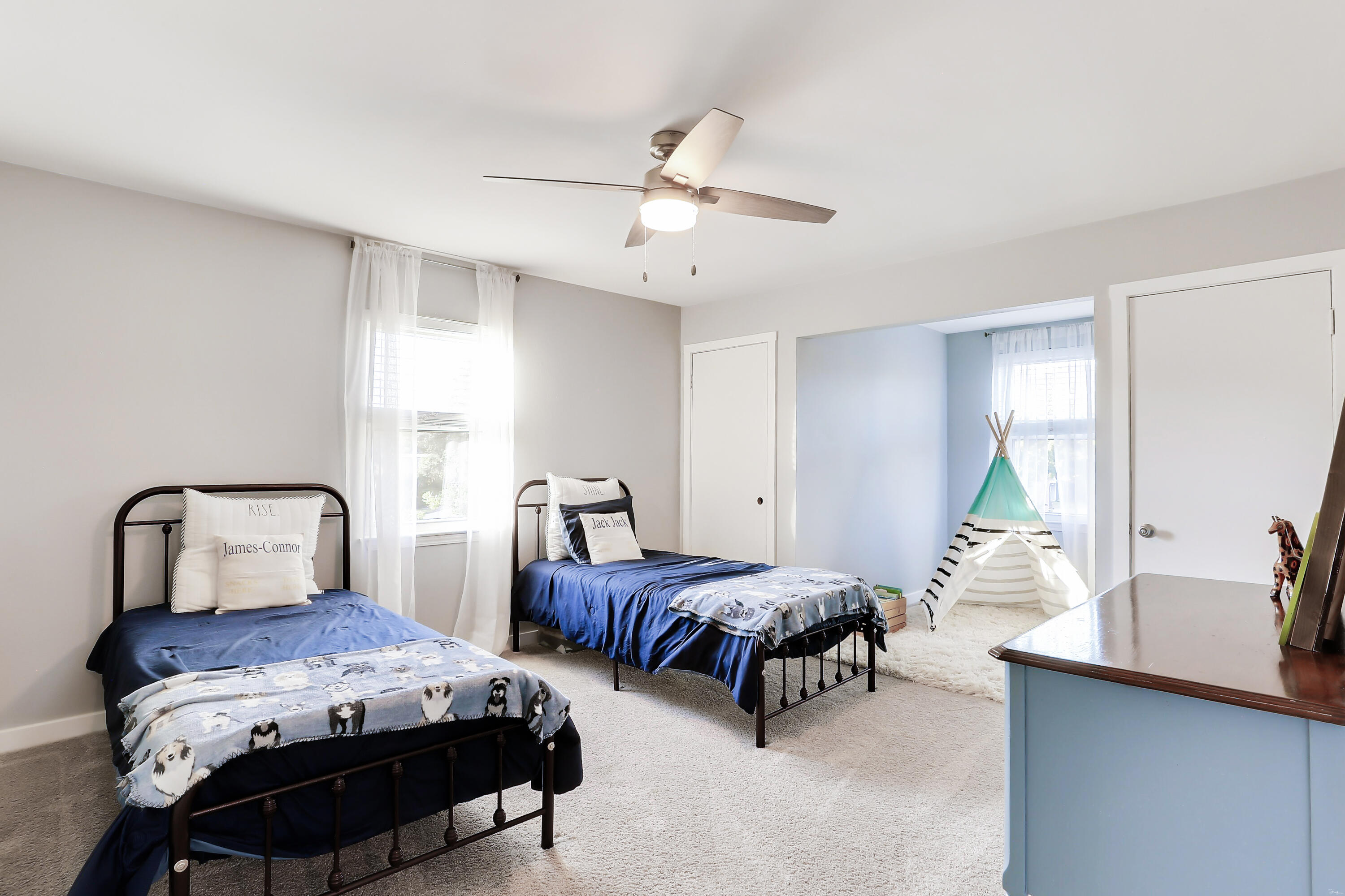 TIGER POINT VILLAGE 1 - 3 - Residential