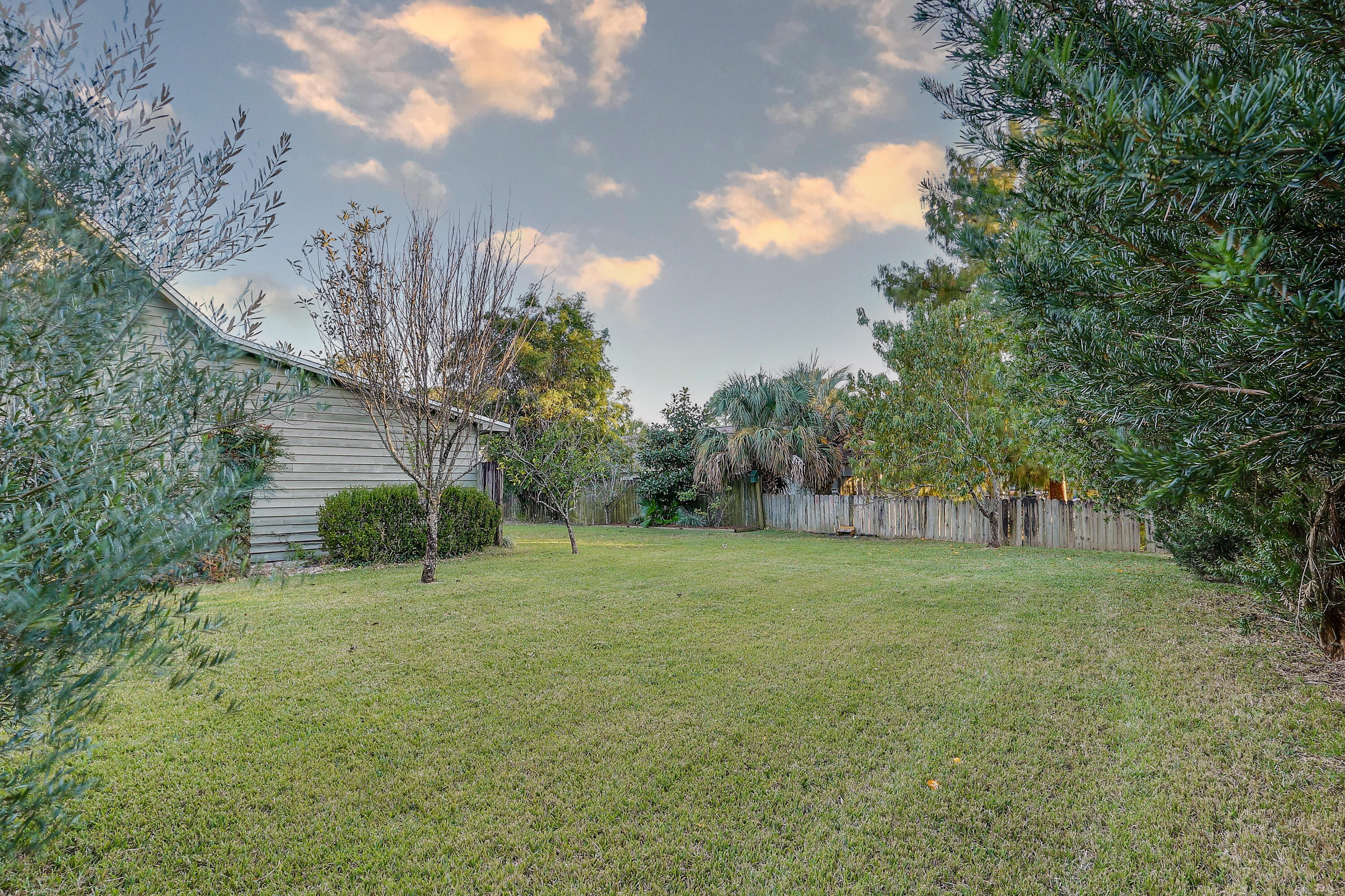 TIGER POINT VILLAGE 1 - 3 - Residential