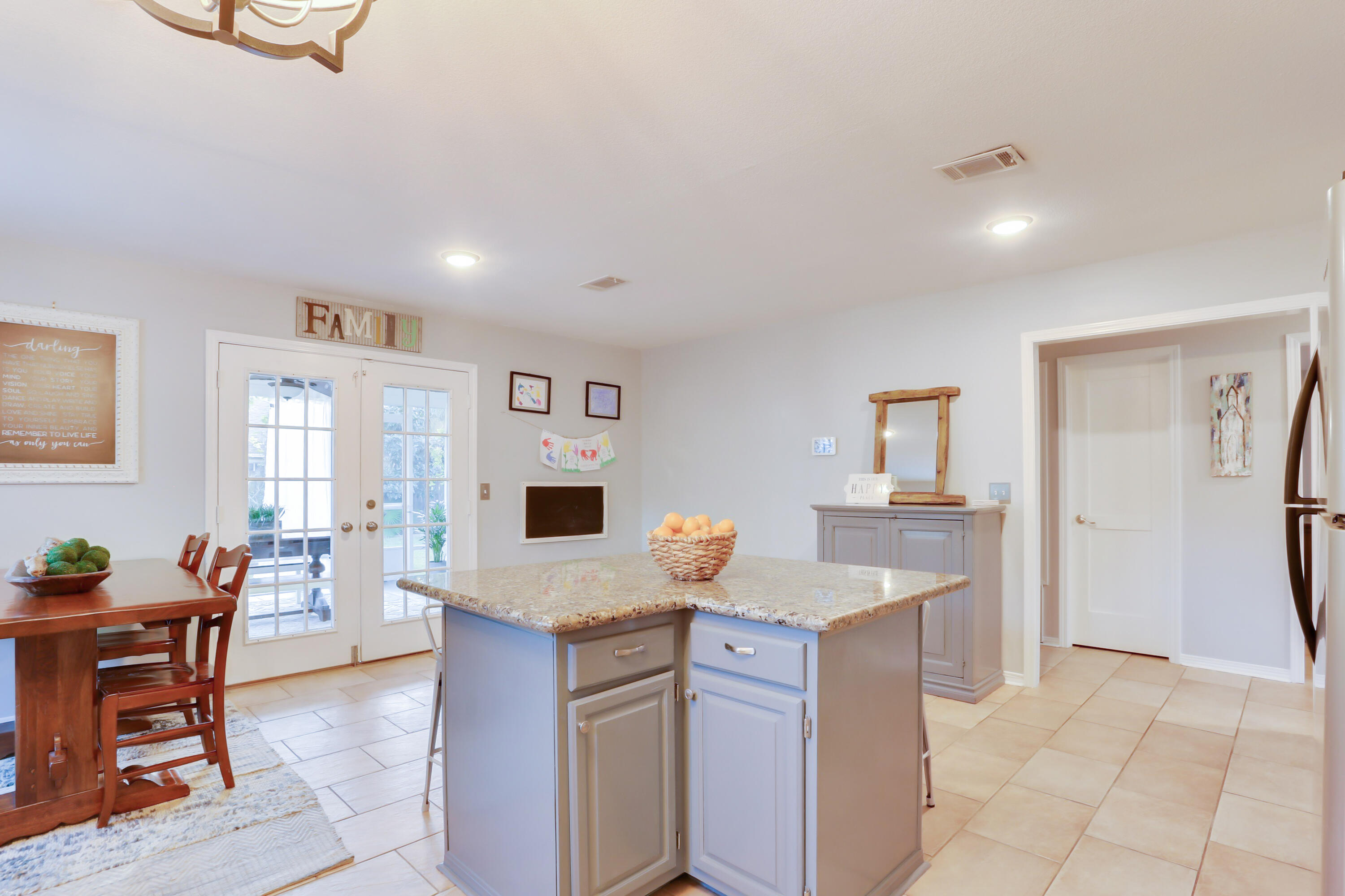 TIGER POINT VILLAGE 1 - 3 - Residential