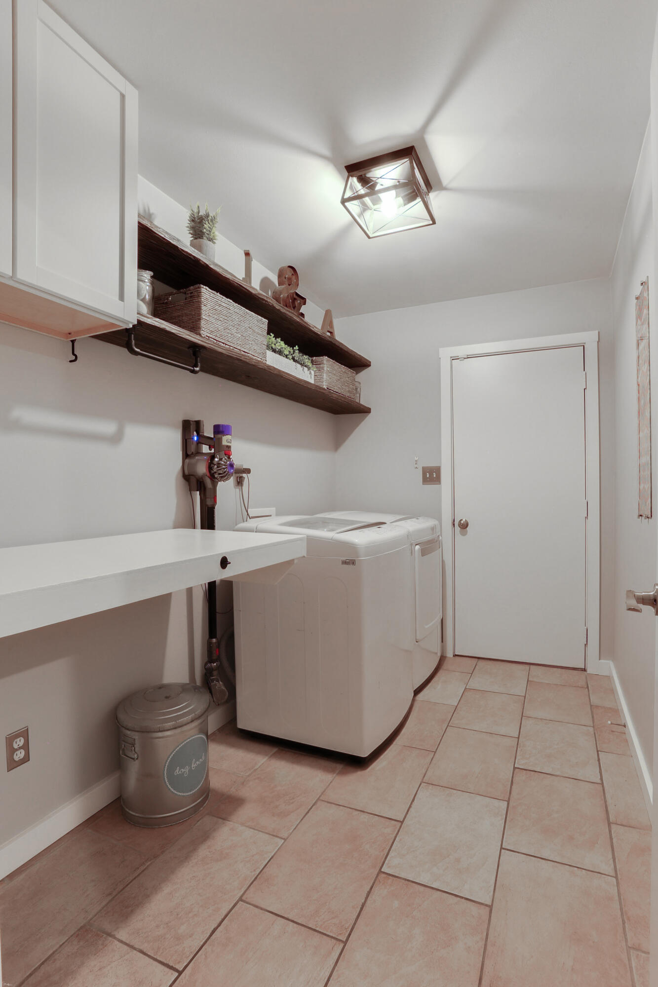 TIGER POINT VILLAGE 1 - 3 - Residential