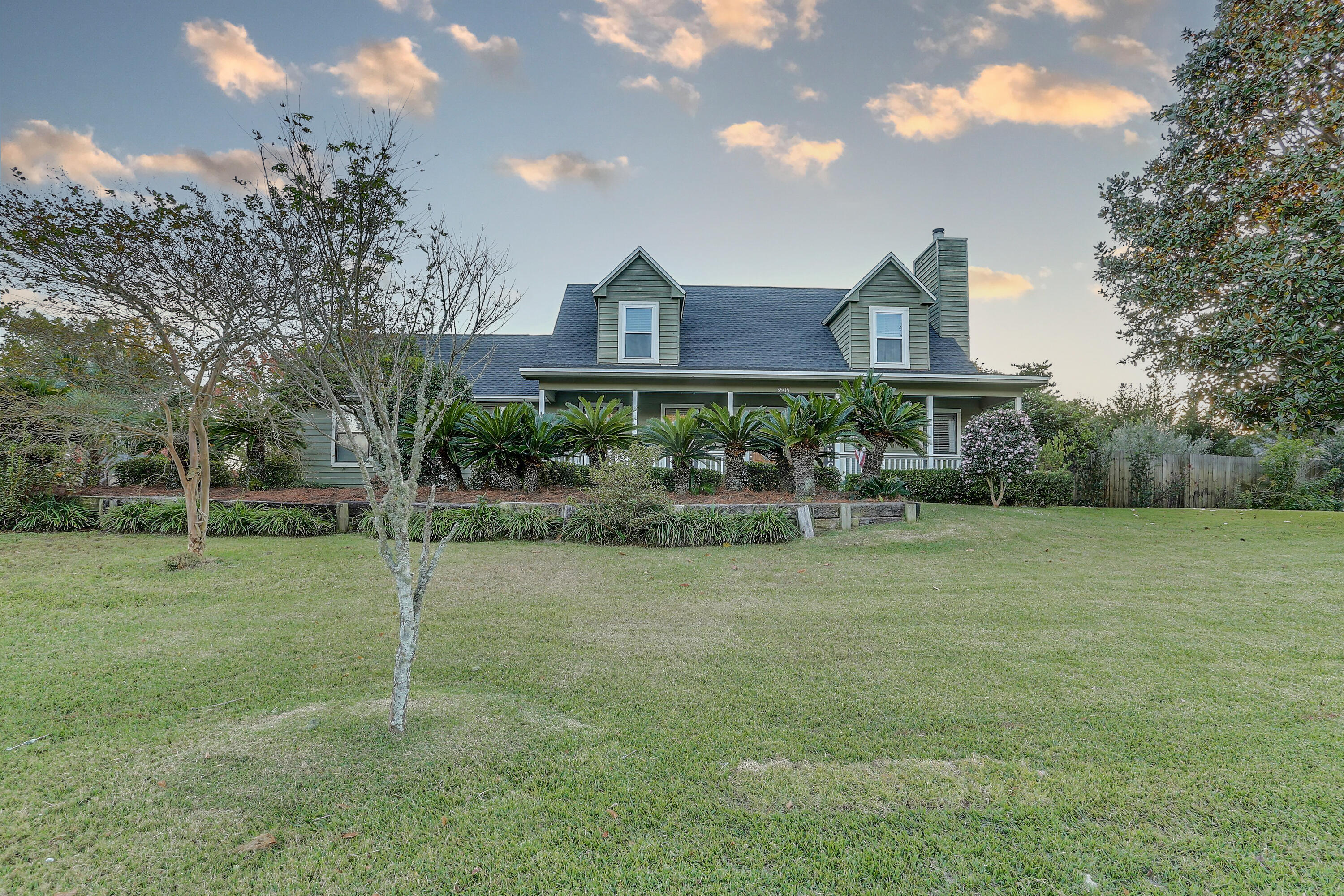 TIGER POINT VILLAGE 1 - 3 - Residential