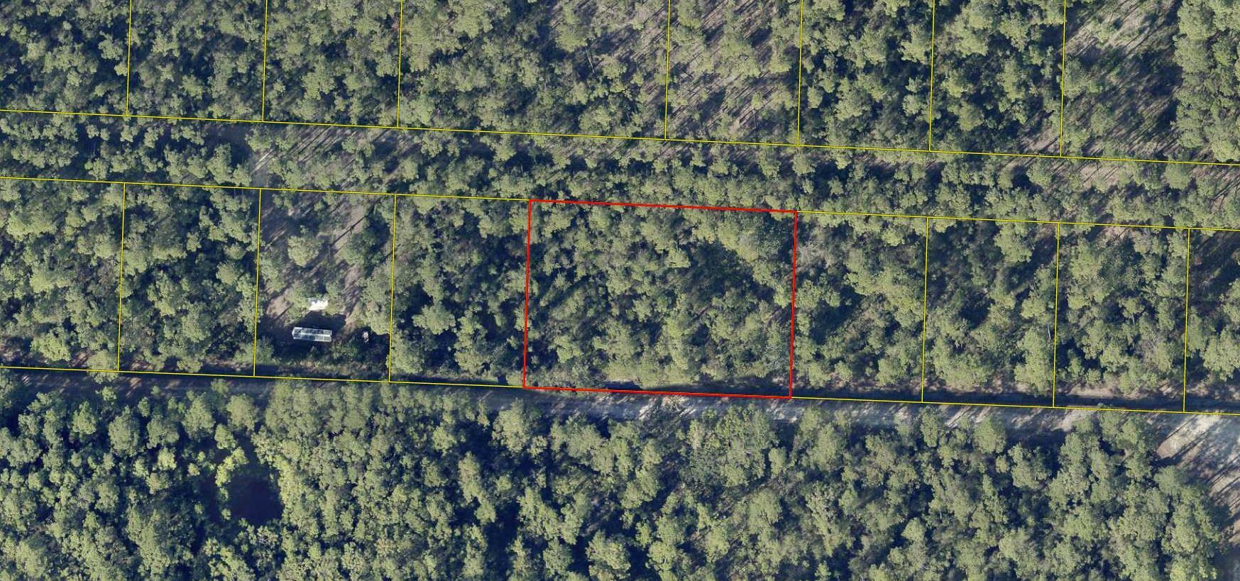 Great opportunity in North Santa Rosa Beach area where you can build your perfect coastal escape.Just minutes away from Cessna Landing and Marina as well as Hwy 331 bridge. Sugar white sand beaches are a short drive down Hwy 393 to the beach and entertainment. BUYER TO VERIFY ALL AND ANY PERTINENT INFORMATION.