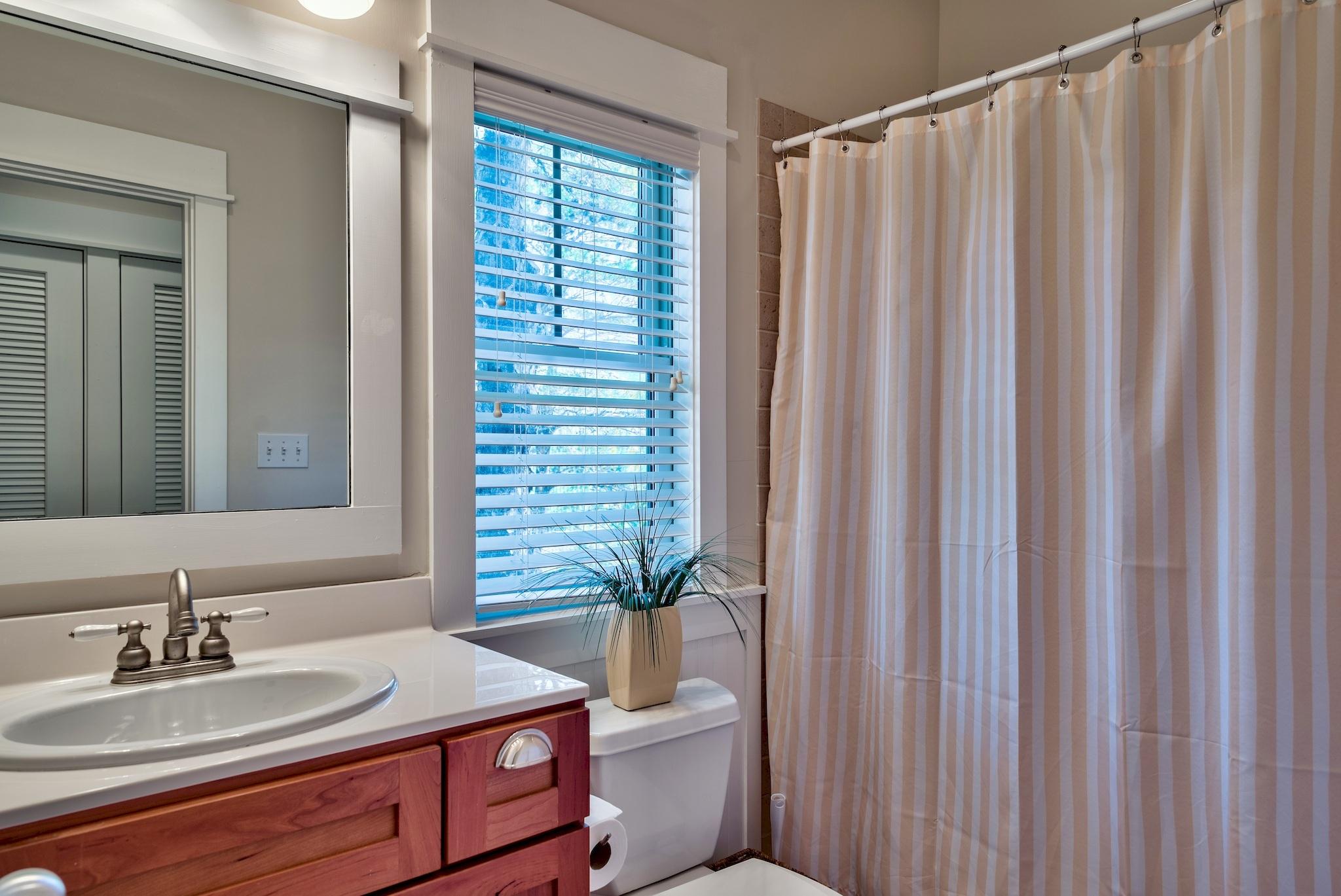 SUMMER RIDGE - Residential