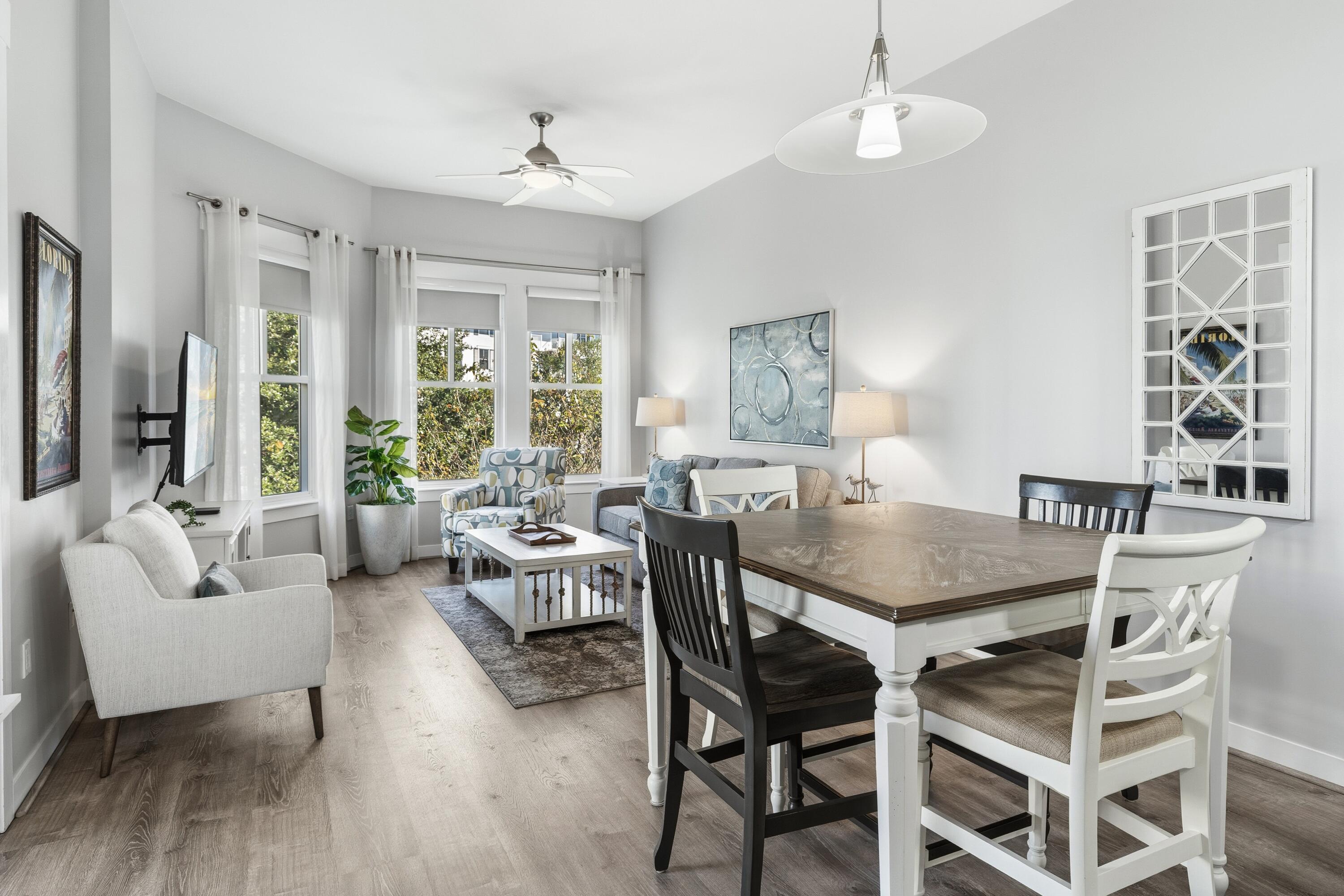 BAHIA CONDO - Residential