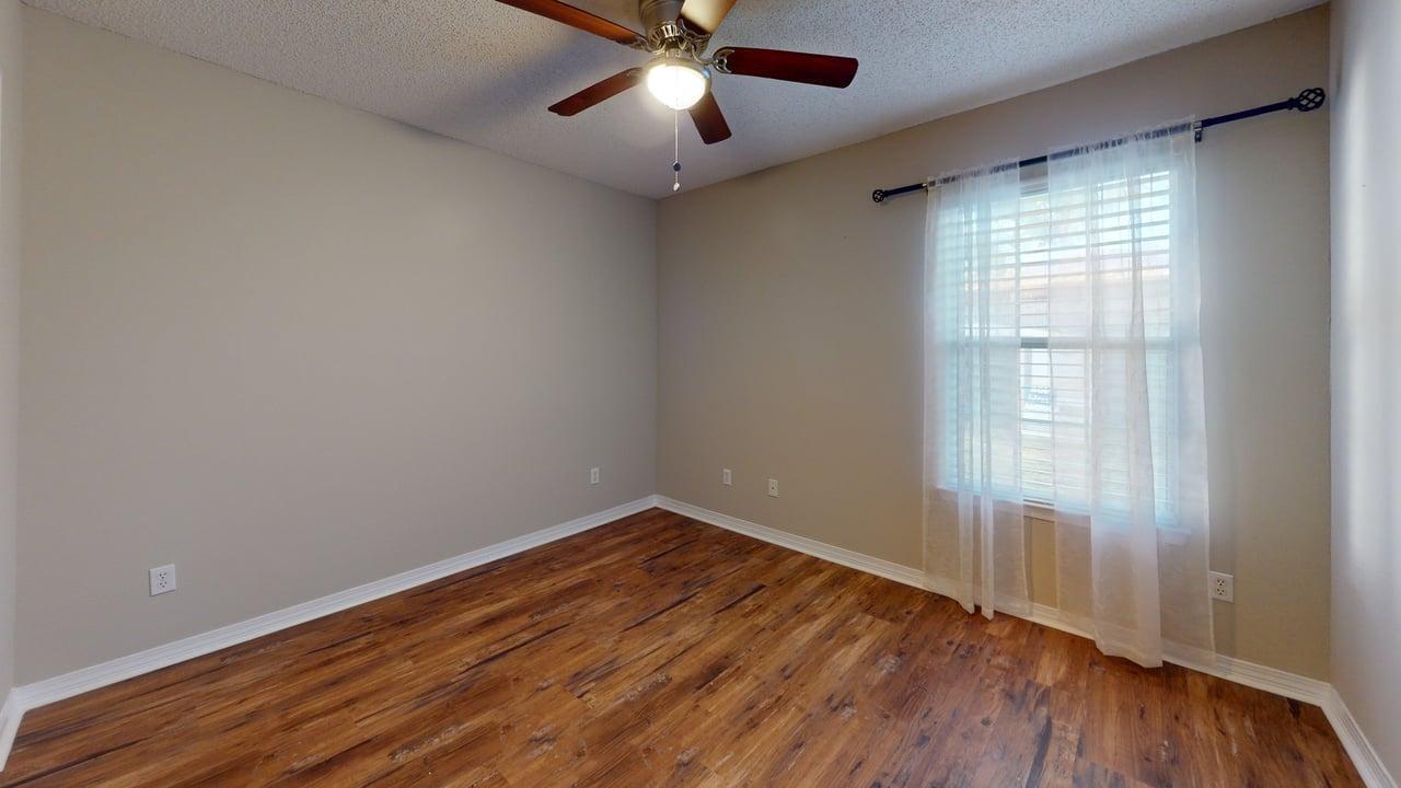 SHALIMAR COMMONS - Residential