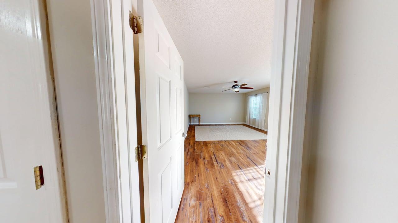 SHALIMAR COMMONS - Residential