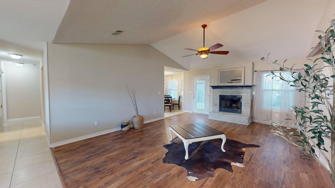 SHALIMAR COMMONS - Residential