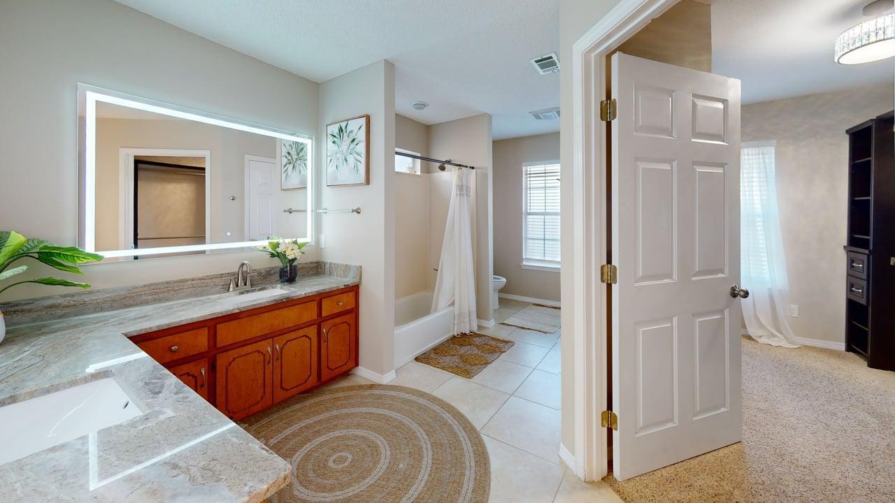 SHALIMAR COMMONS - Residential