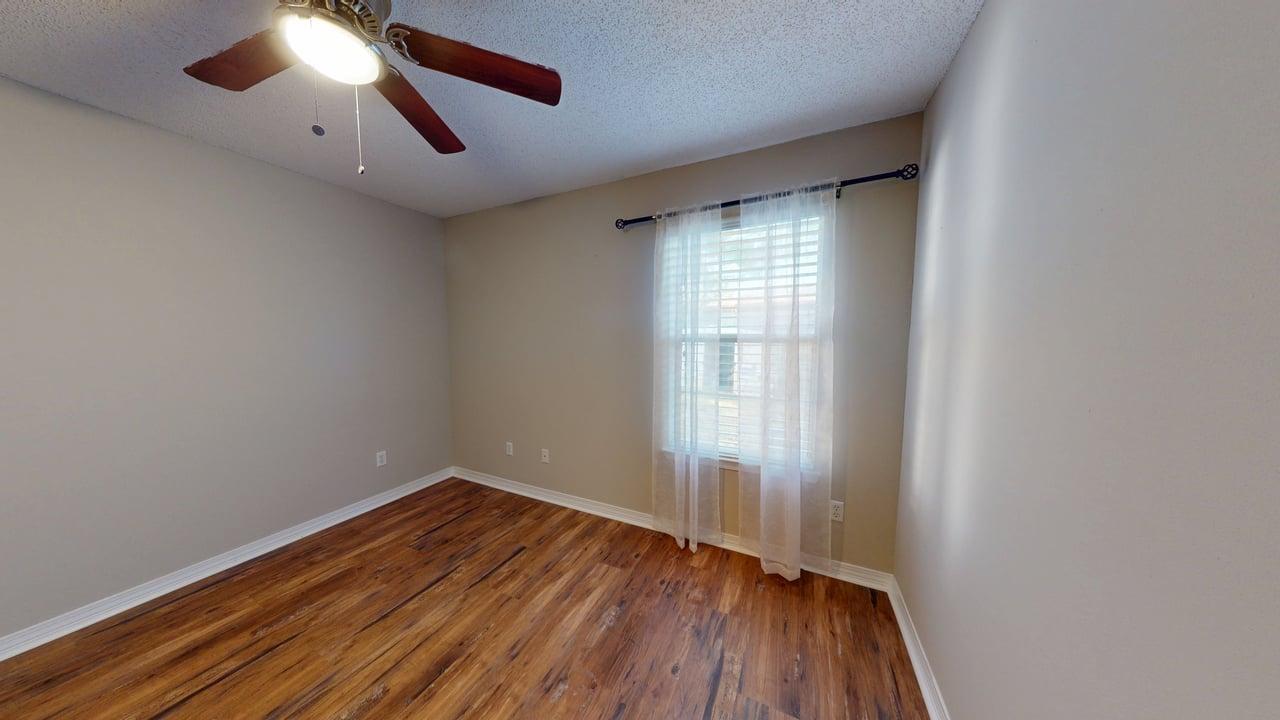 SHALIMAR COMMONS - Residential