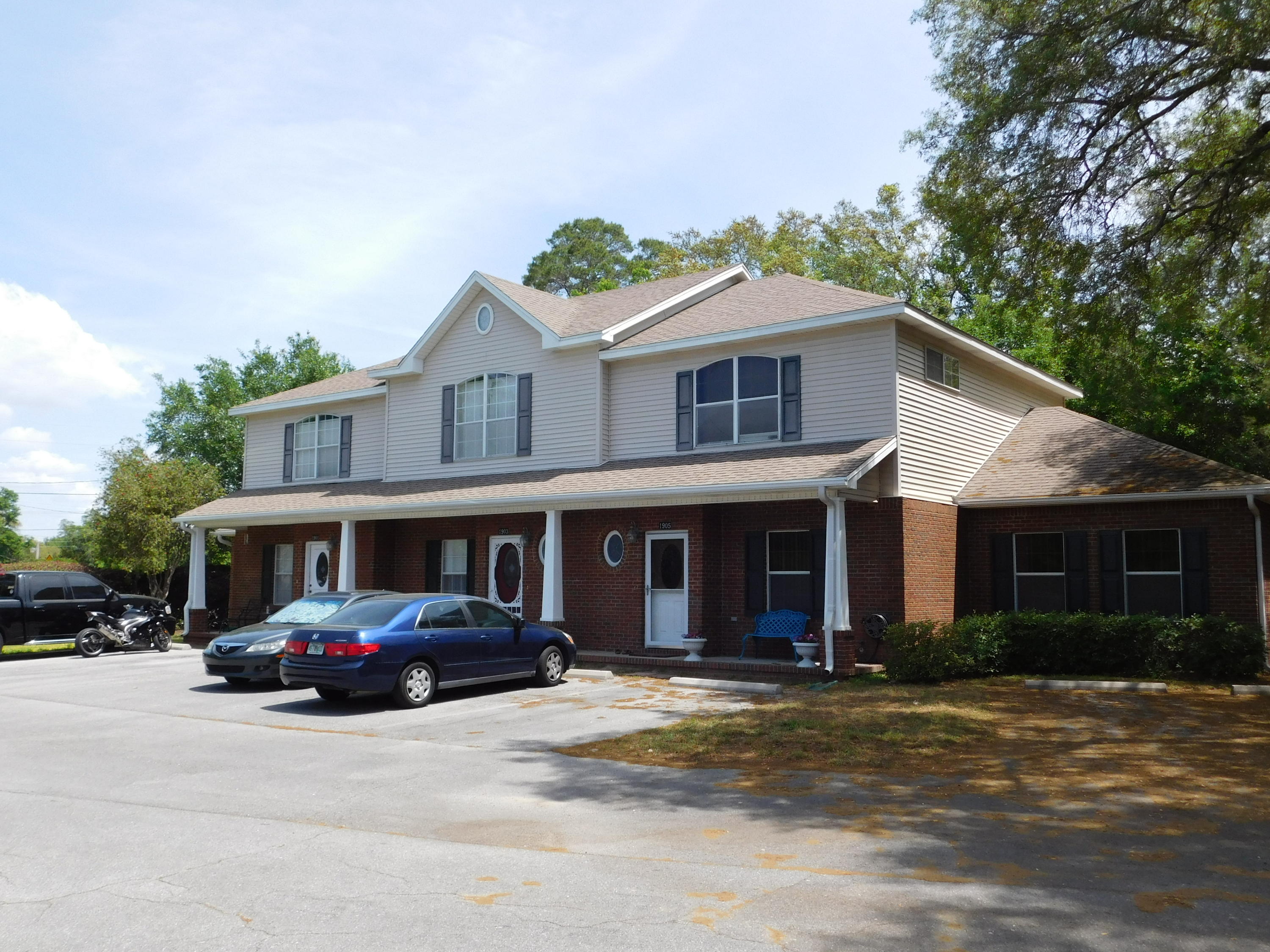 Grand Oak Place - Residential