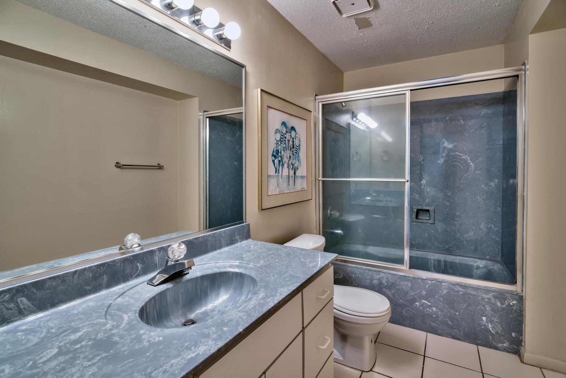 HOLIDAY ISLE LOT 97 BLK F - Residential