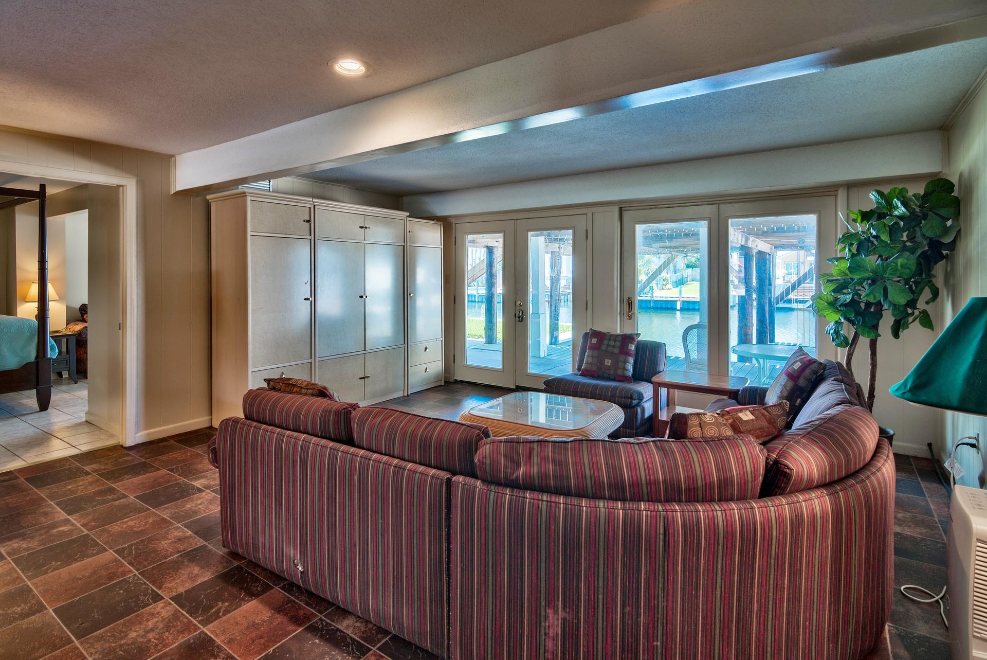 HOLIDAY ISLE LOT 97 BLK F - Residential