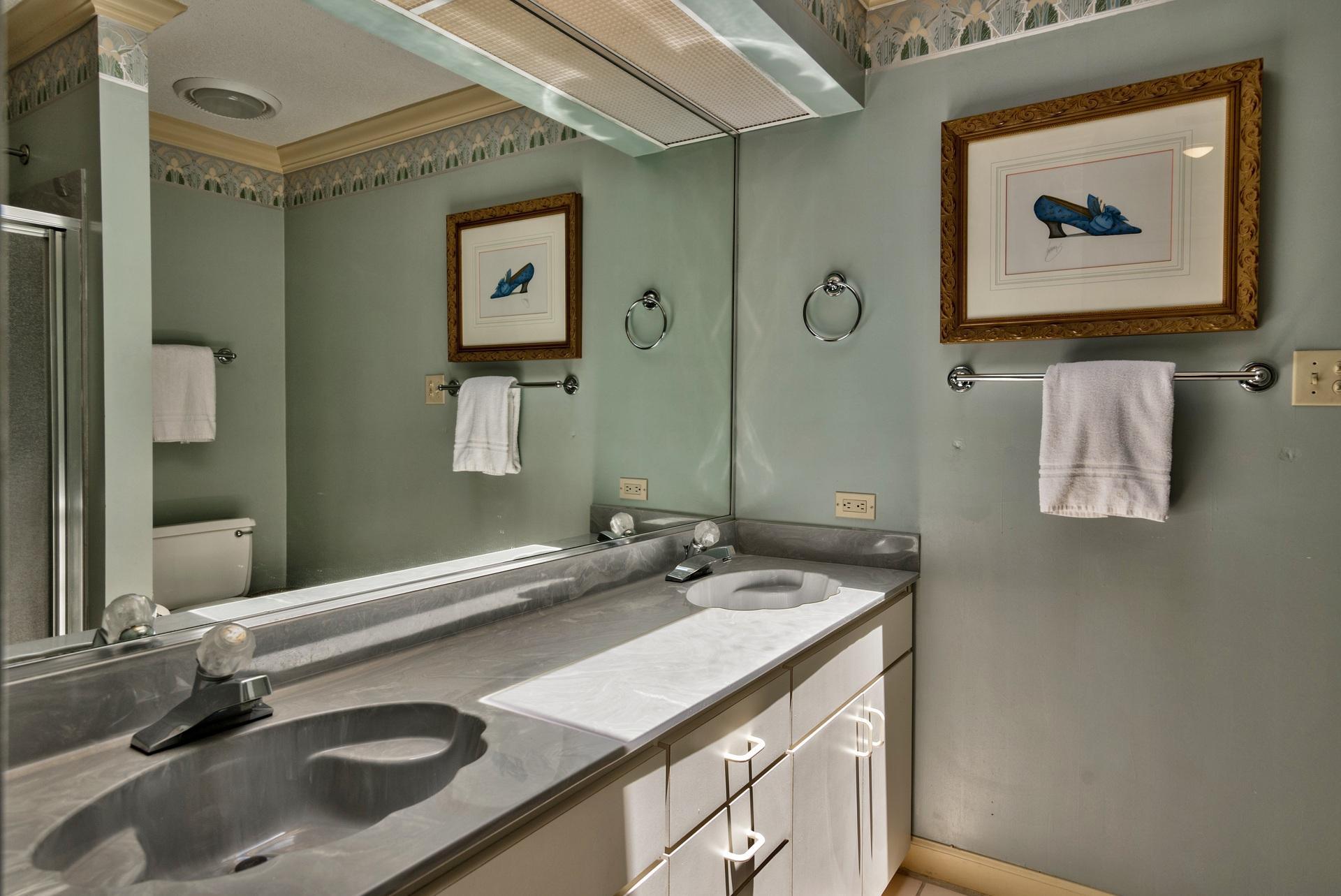 HOLIDAY ISLE LOT 97 BLK F - Residential