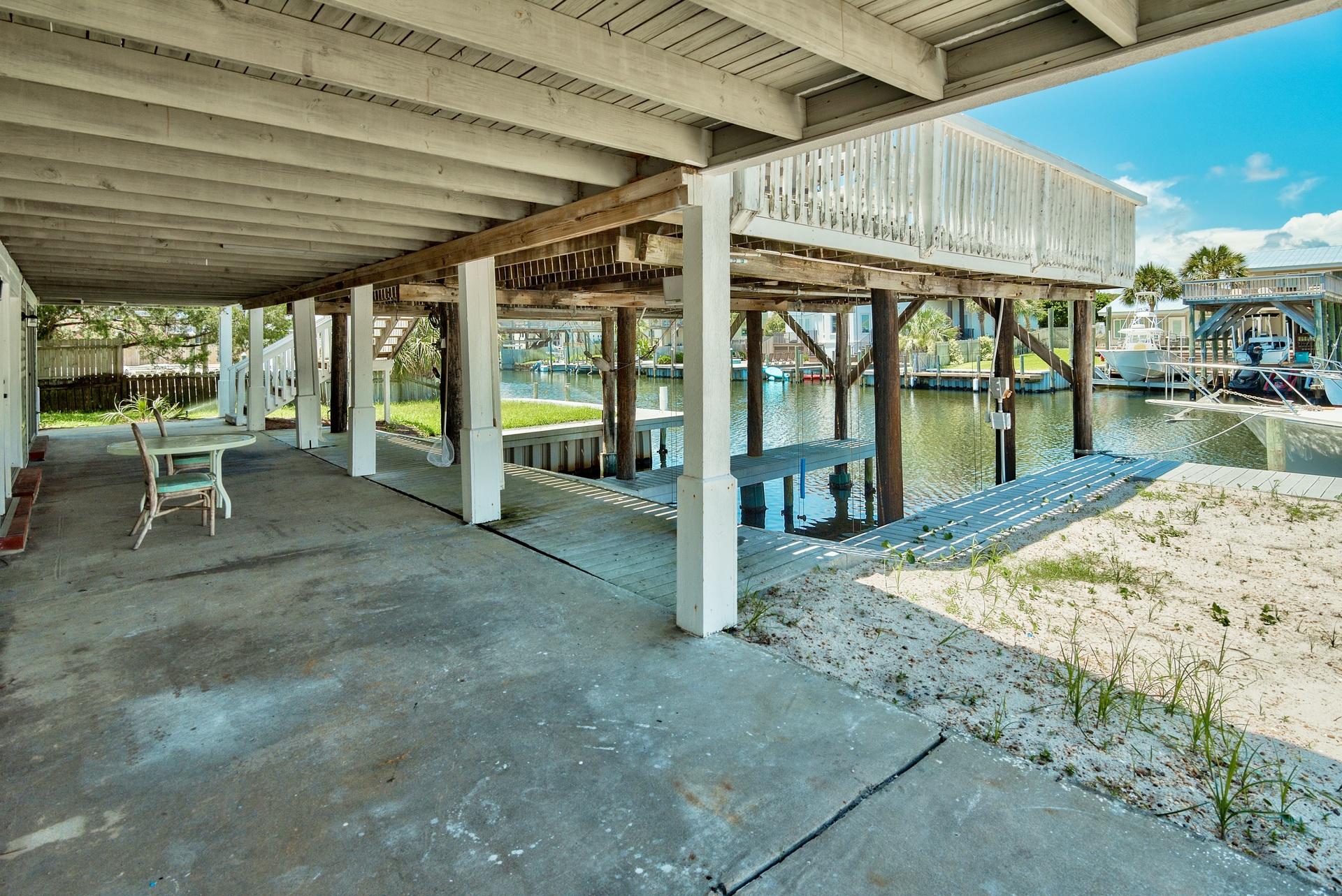 HOLIDAY ISLE LOT 97 BLK F - Residential