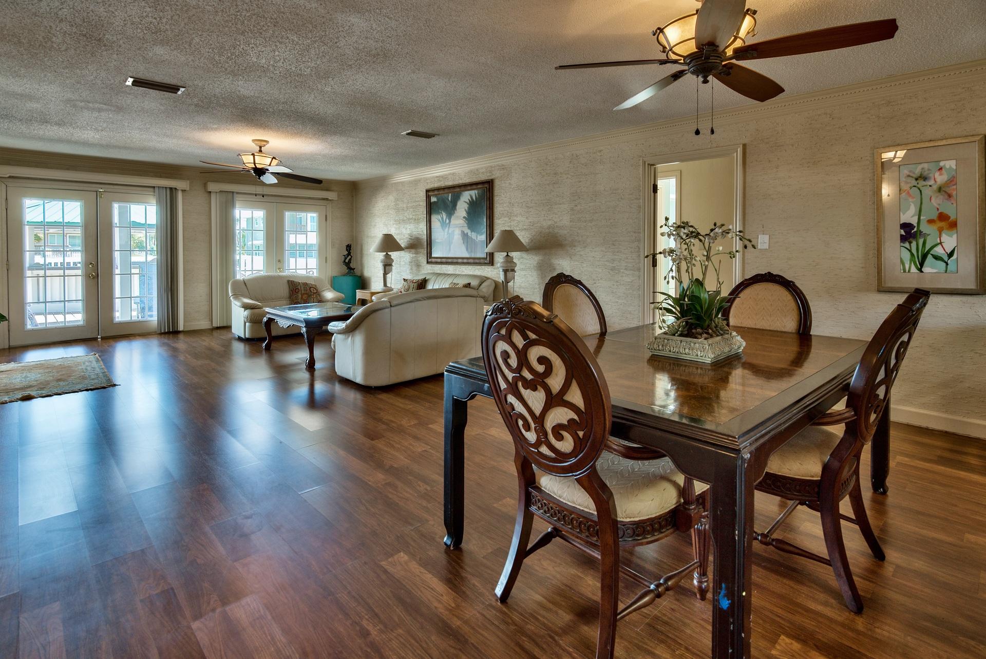 HOLIDAY ISLE LOT 97 BLK F - Residential