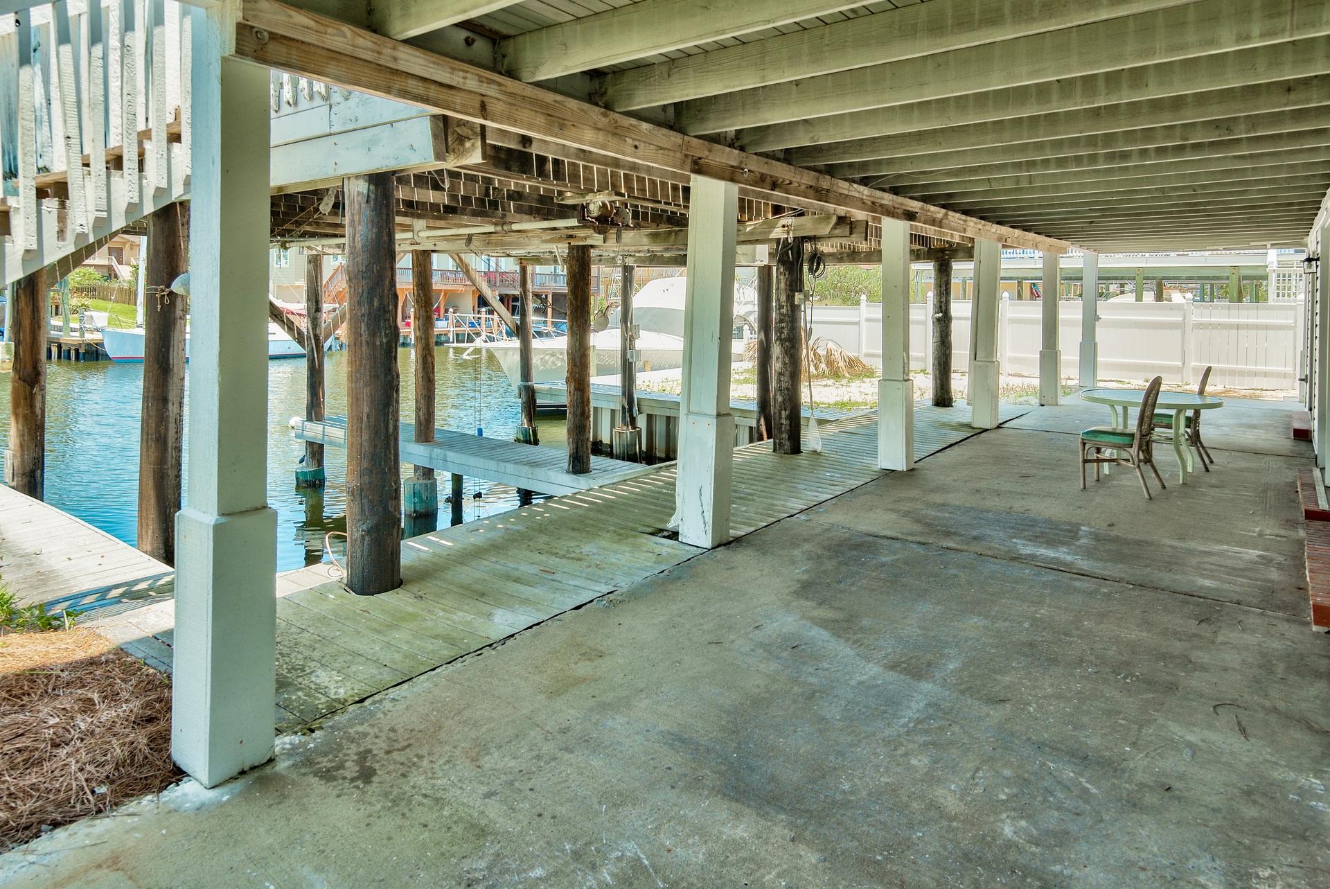 HOLIDAY ISLE LOT 97 BLK F - Residential