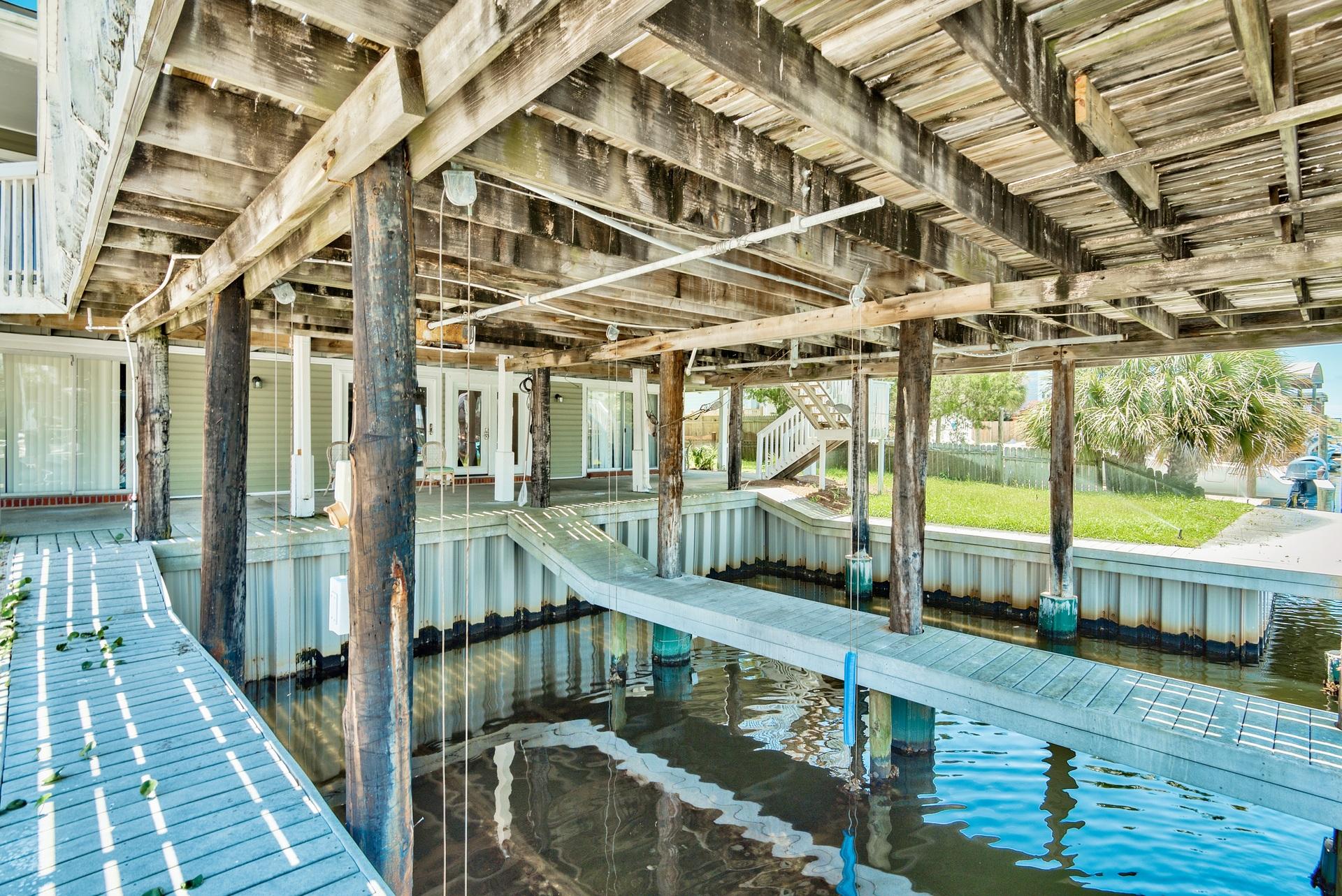 HOLIDAY ISLE LOT 97 BLK F - Residential