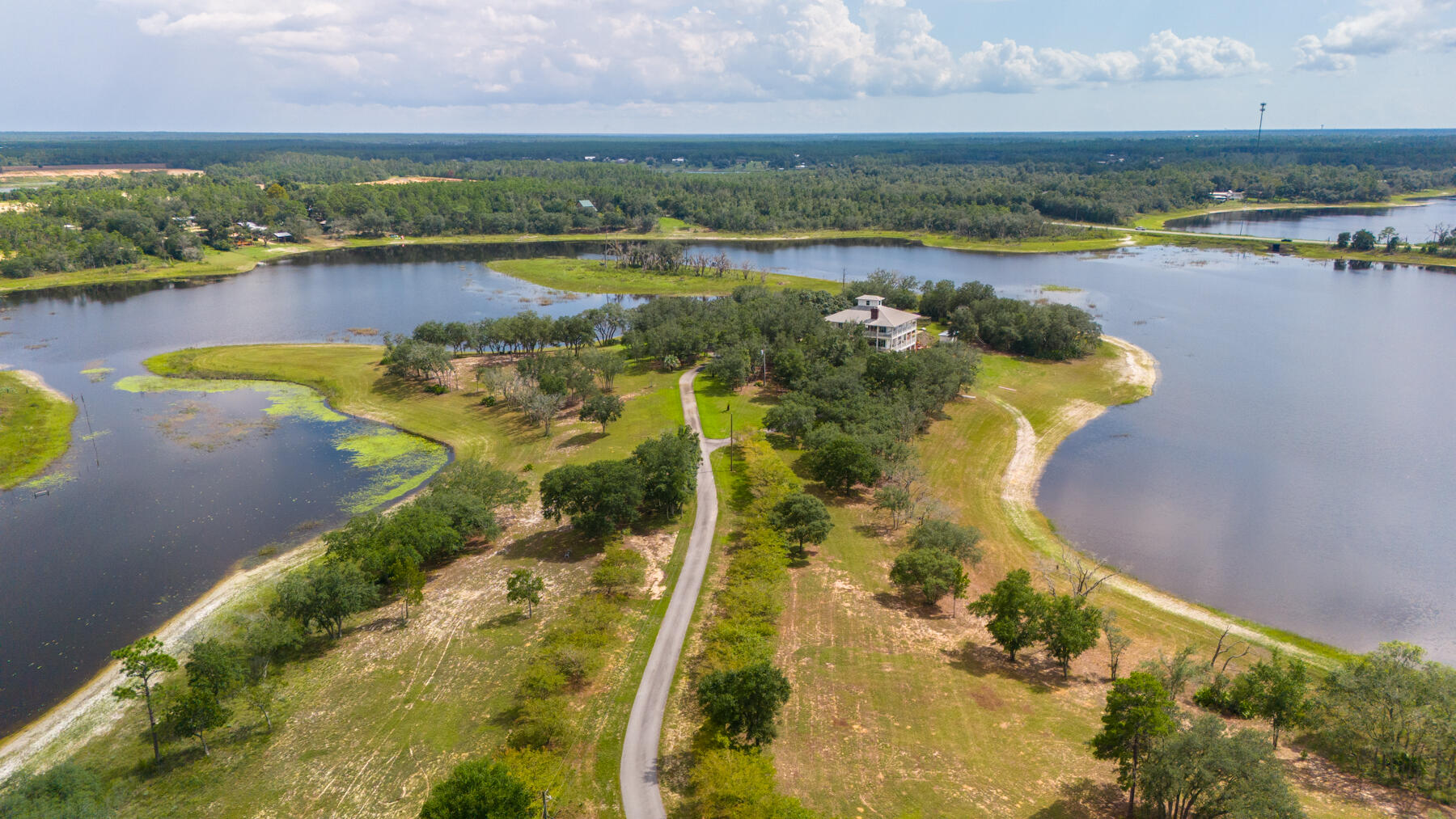 NO RECORDED SUBDIVISION - Residential